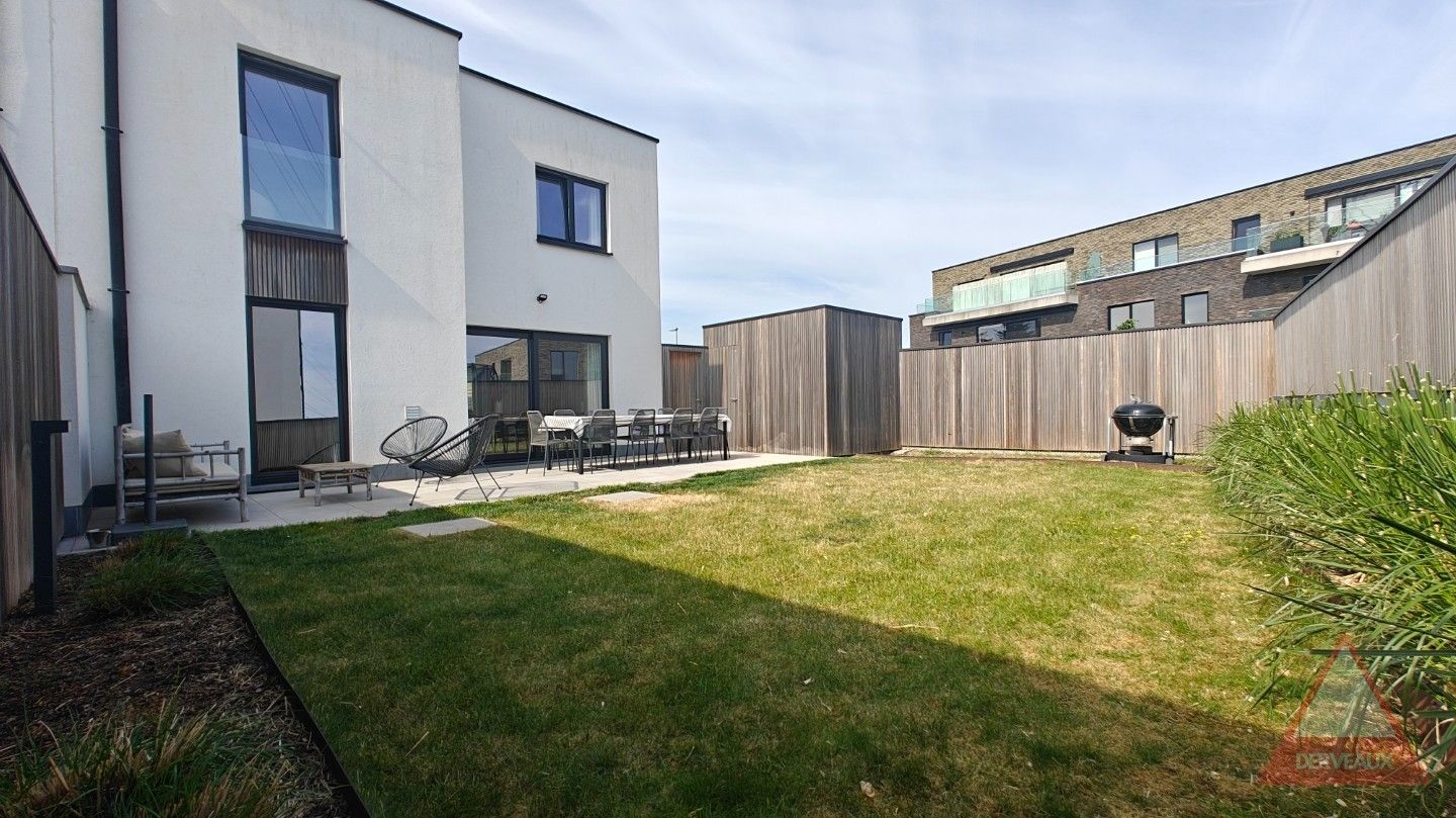 Roeselare – Instapklare halfopen nieuwbouwwoning met tuin en oprit foto 19