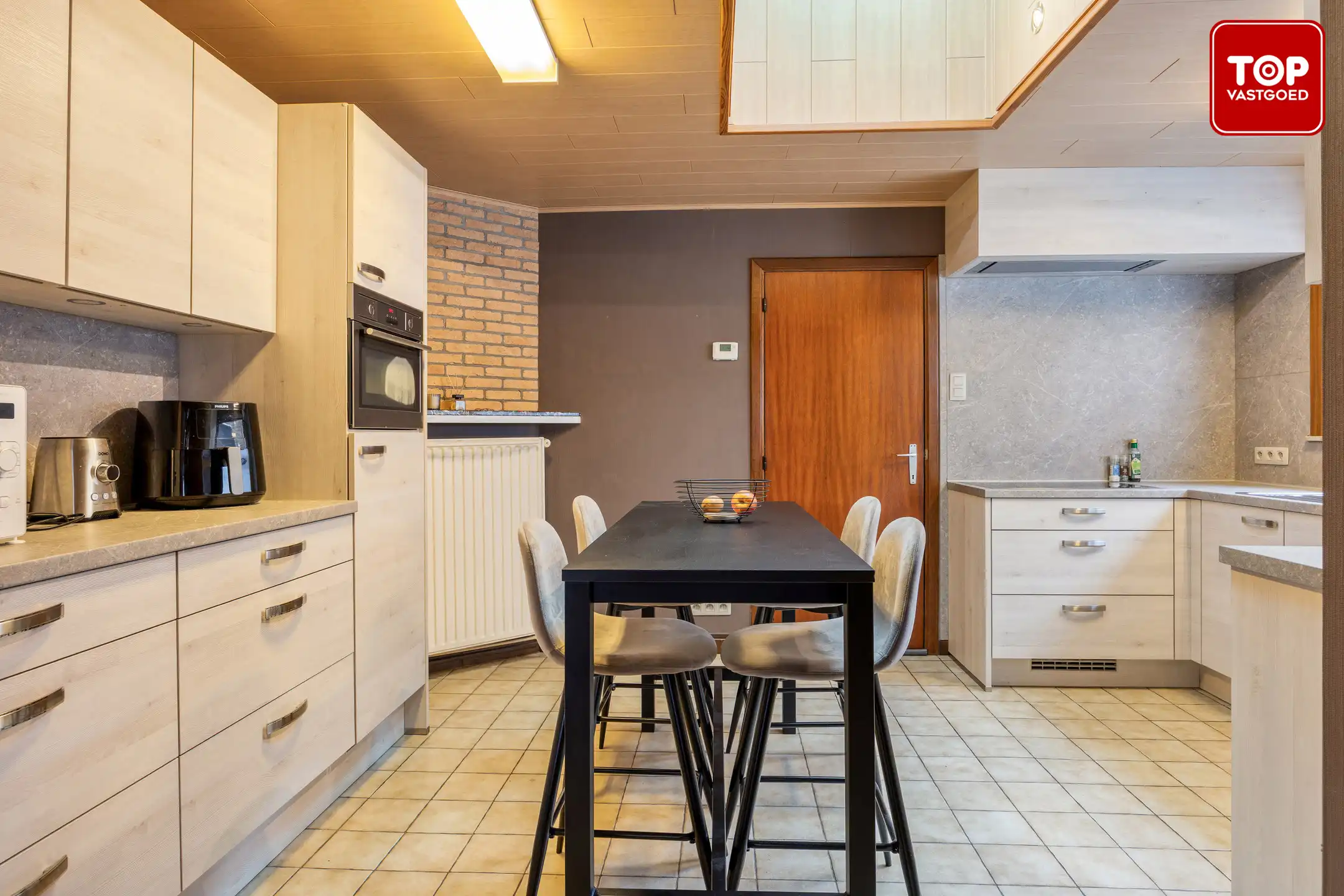 Instapklare woning met 3 slaapkamers en garage.  foto 8