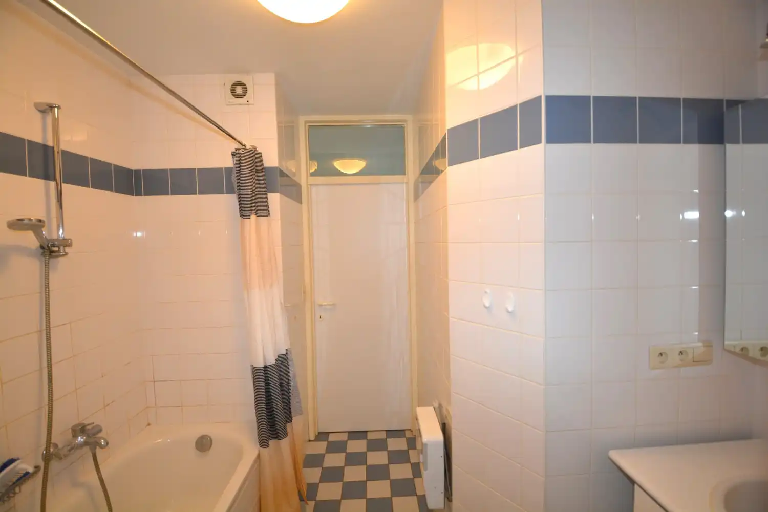 APPARTEMENT MET 2 SLK EN TERRAS TE CENTRUM LIER! foto 6