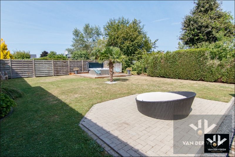 INSTAPKLARE WONING MET ONDERHOUDSVRIENDELIJKE TUIN IN DIEPENBEEK foto 15