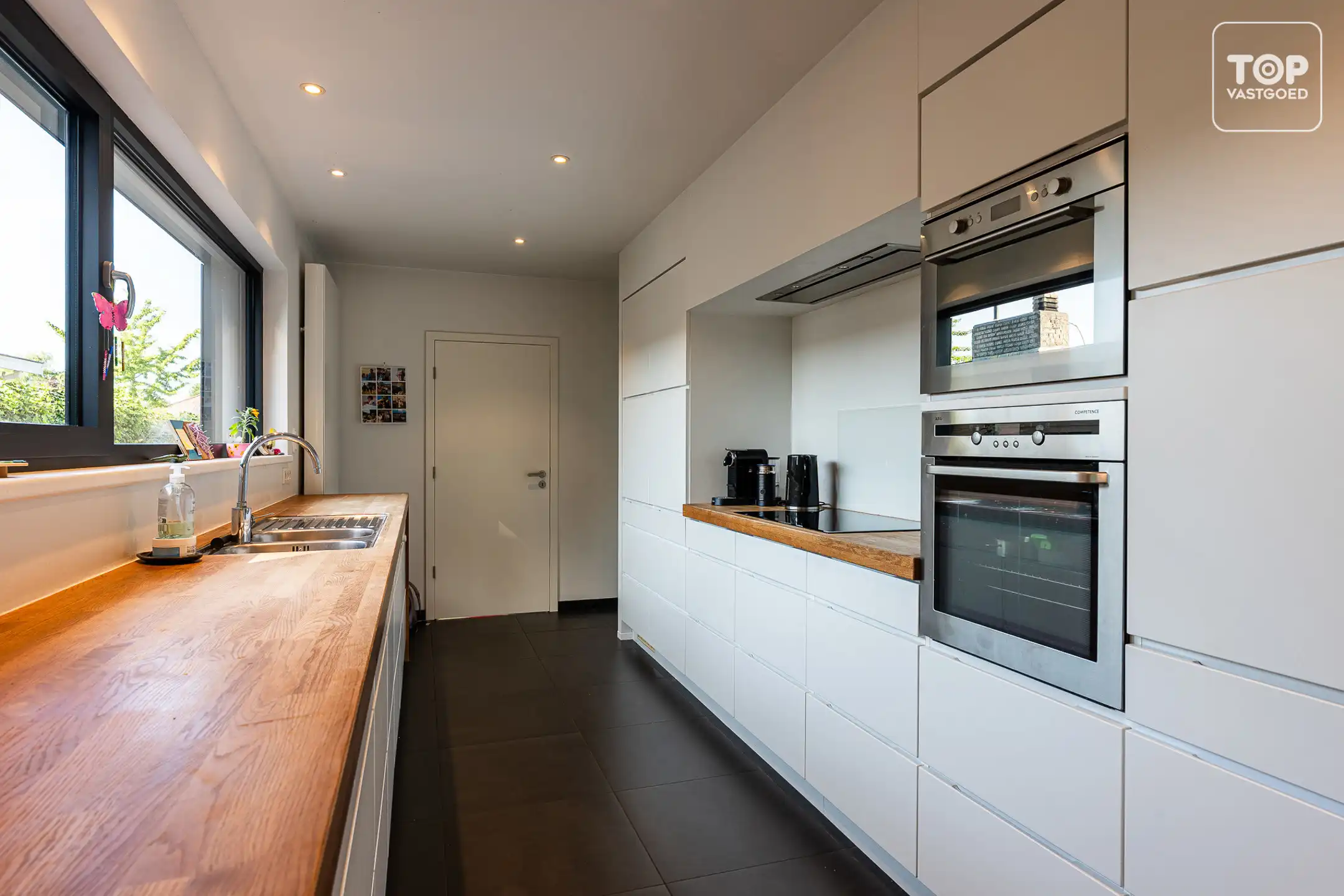 Gerenoveerde woning in een rustige buurt foto 5