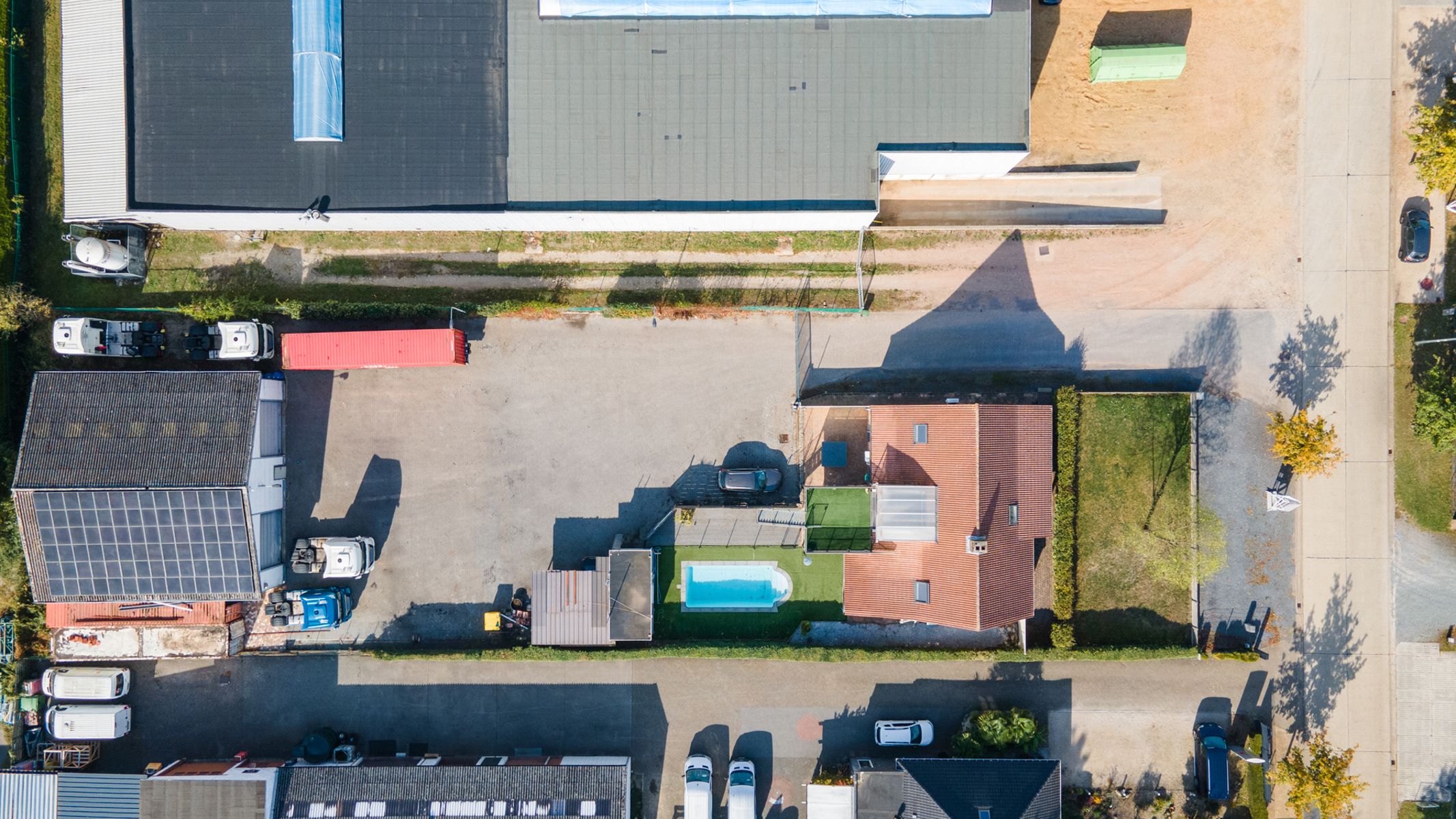 IN OPTIE. Woning met industriehal (212m2) op 2229m2 grond foto 54