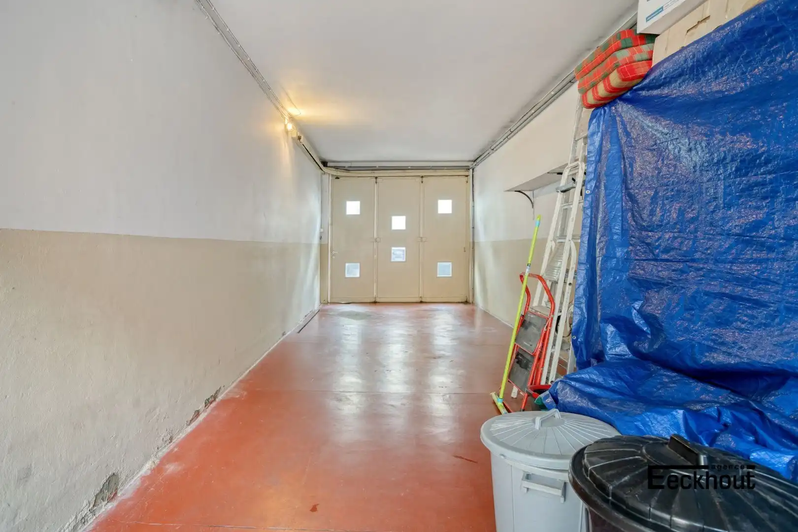 Groot pakhuis met woonst, nabij het centrum van Oostende! foto 7