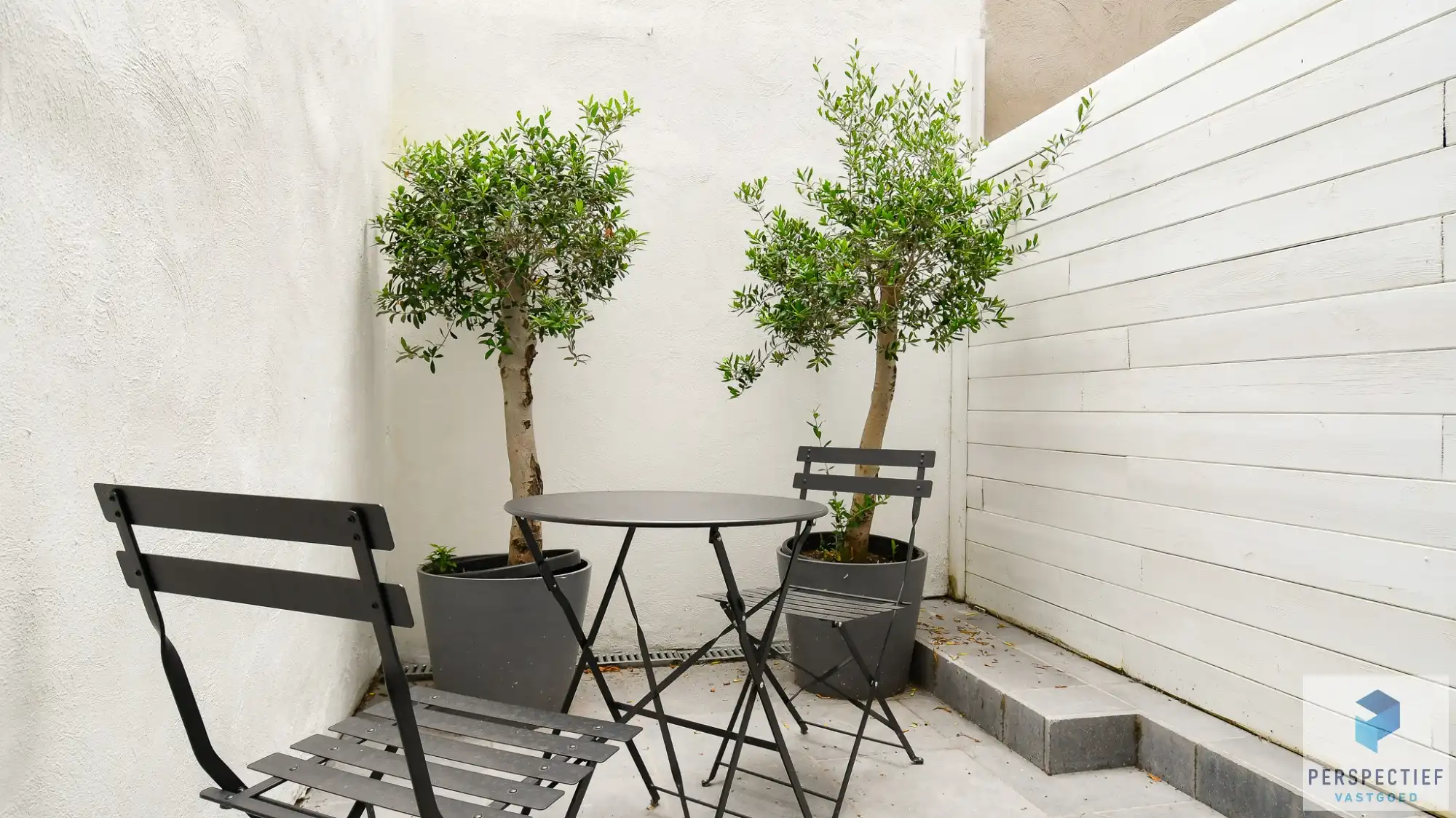 BEZOEKMOMENT VRIJDAG 13/02 VAN 16U30 TOT 18U | Hoogwaardig gerenoveerde stadswoning met prachtig zicht op de Coupure haven foto 9