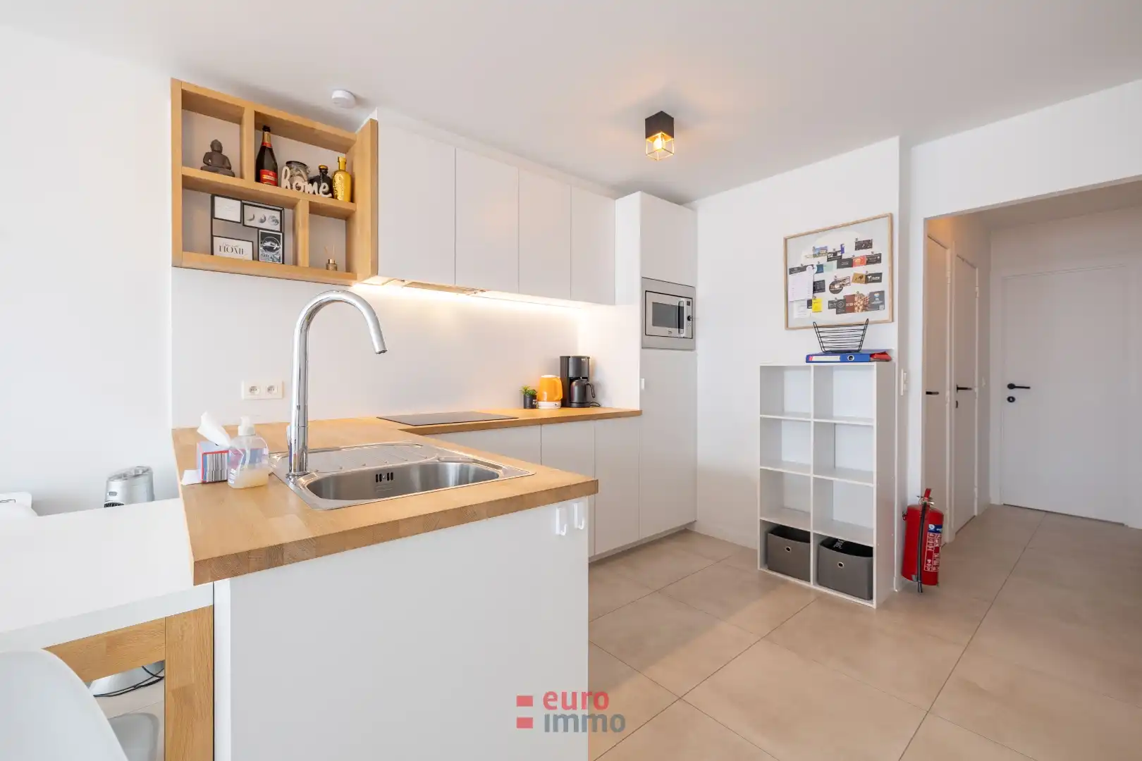 Prachtig 1-slaapkamer appartement te koop aan de Franslaan, Nieuwpoort – Een unieke kans in België! foto 9