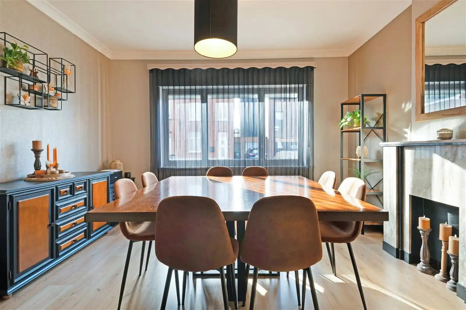 Gezinswoning met garage en tuin op 6are30 foto 3