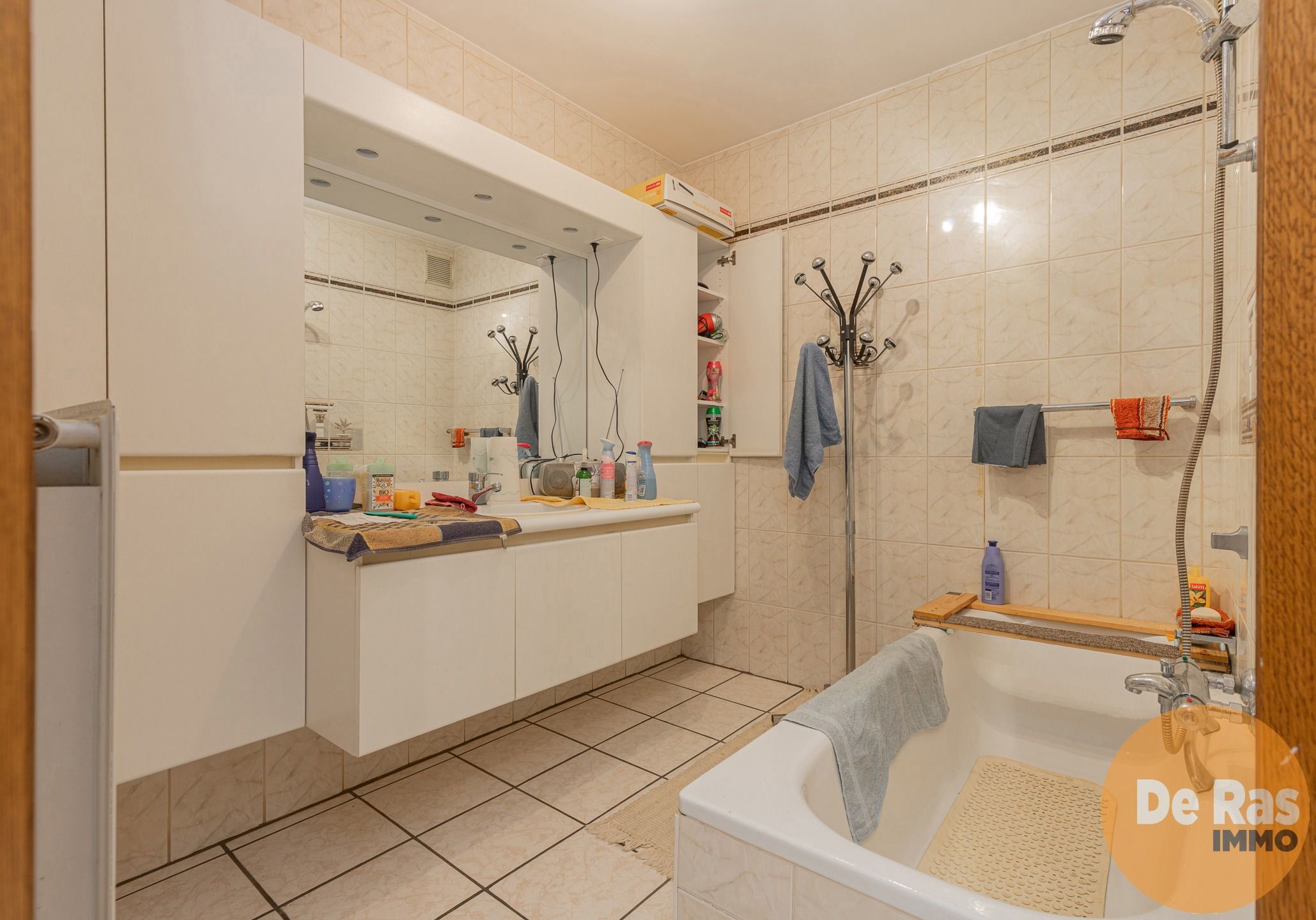 HAALTERT - gelijkvloers appartement op centrale ligging foto 12