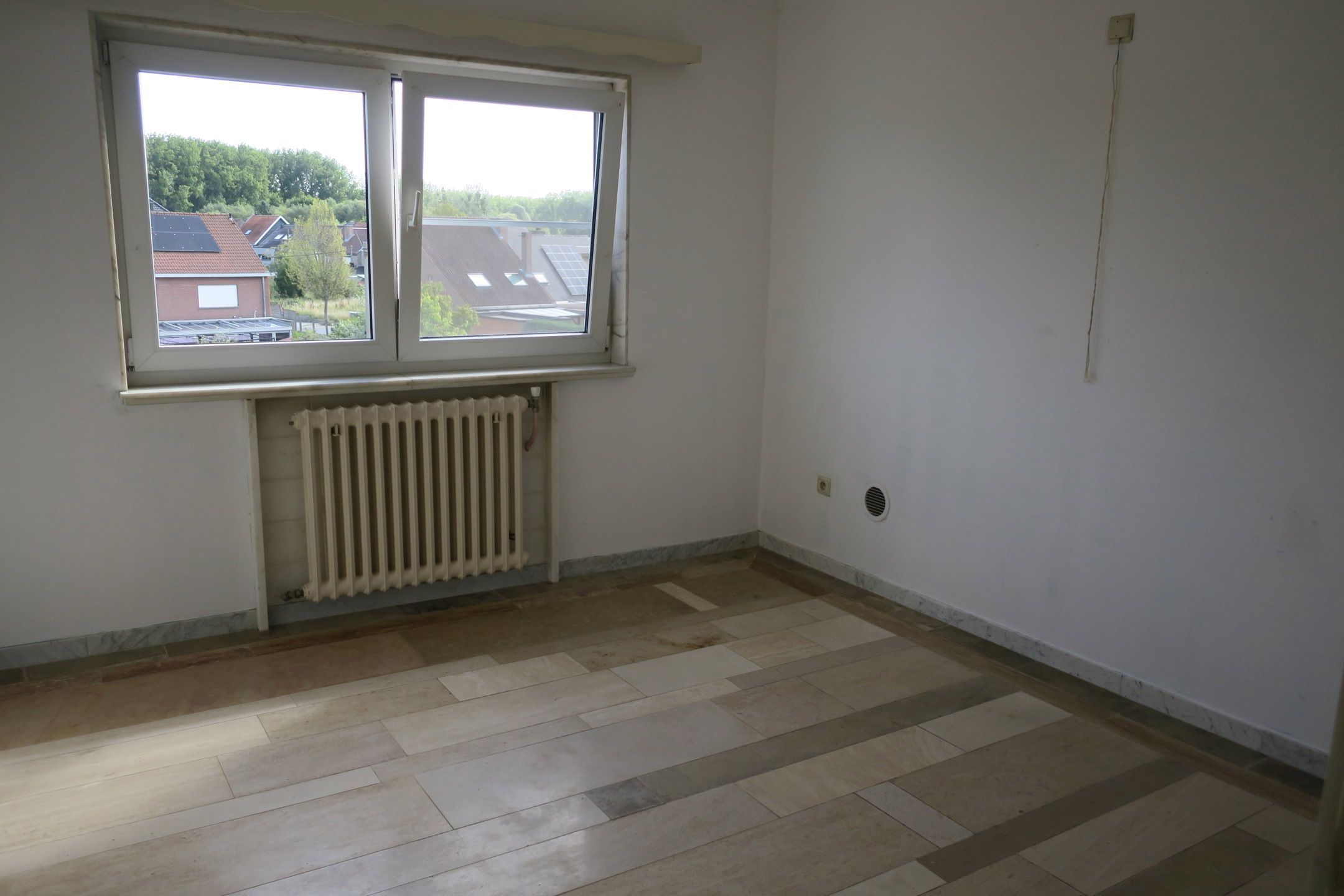 DUPLEX-APPARTEMENT MET 2 SLAAPKAMERS EN TERRAS foto 10