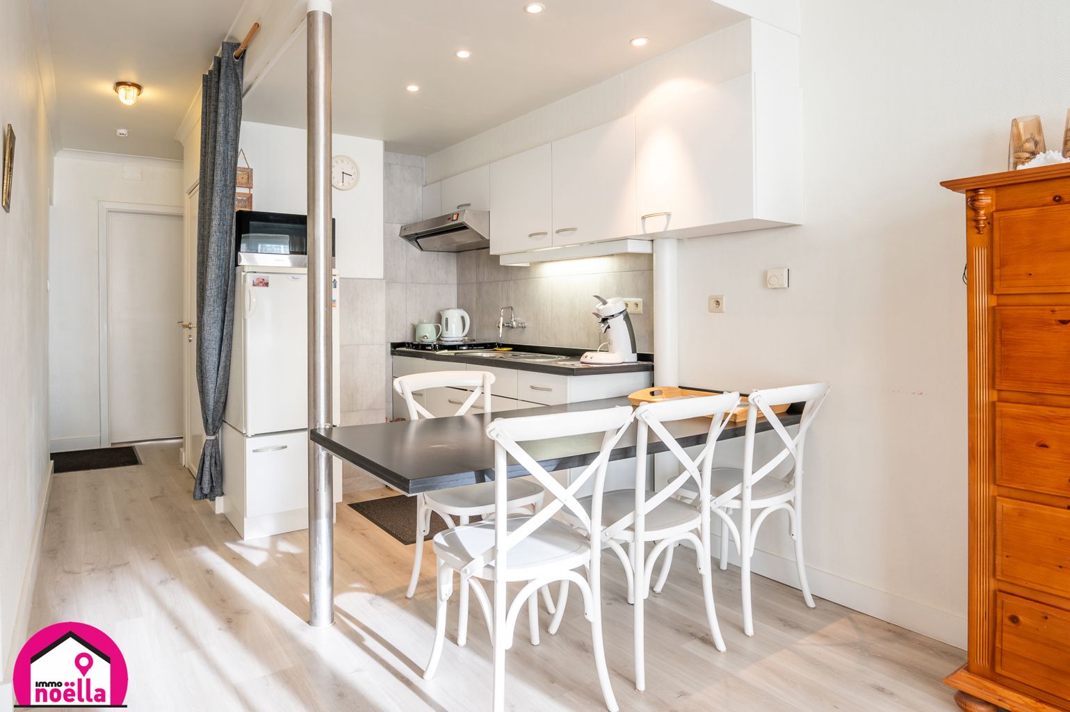 TE KOOP 2 SLAAPKAMER APPARTEMENT MET ZIJDELINGS ZEEZICHT! foto 8