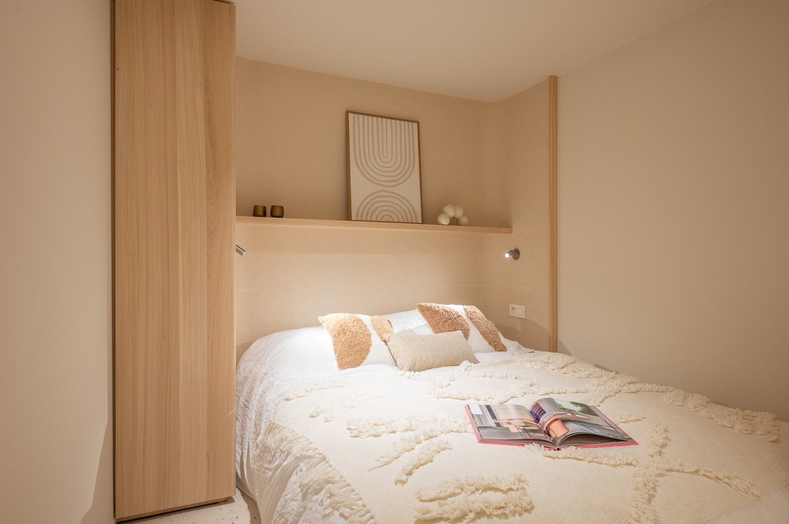 Fantastisch gerenoveerd appartement met adembenemend zeezicht op de zeedijk. foto 16