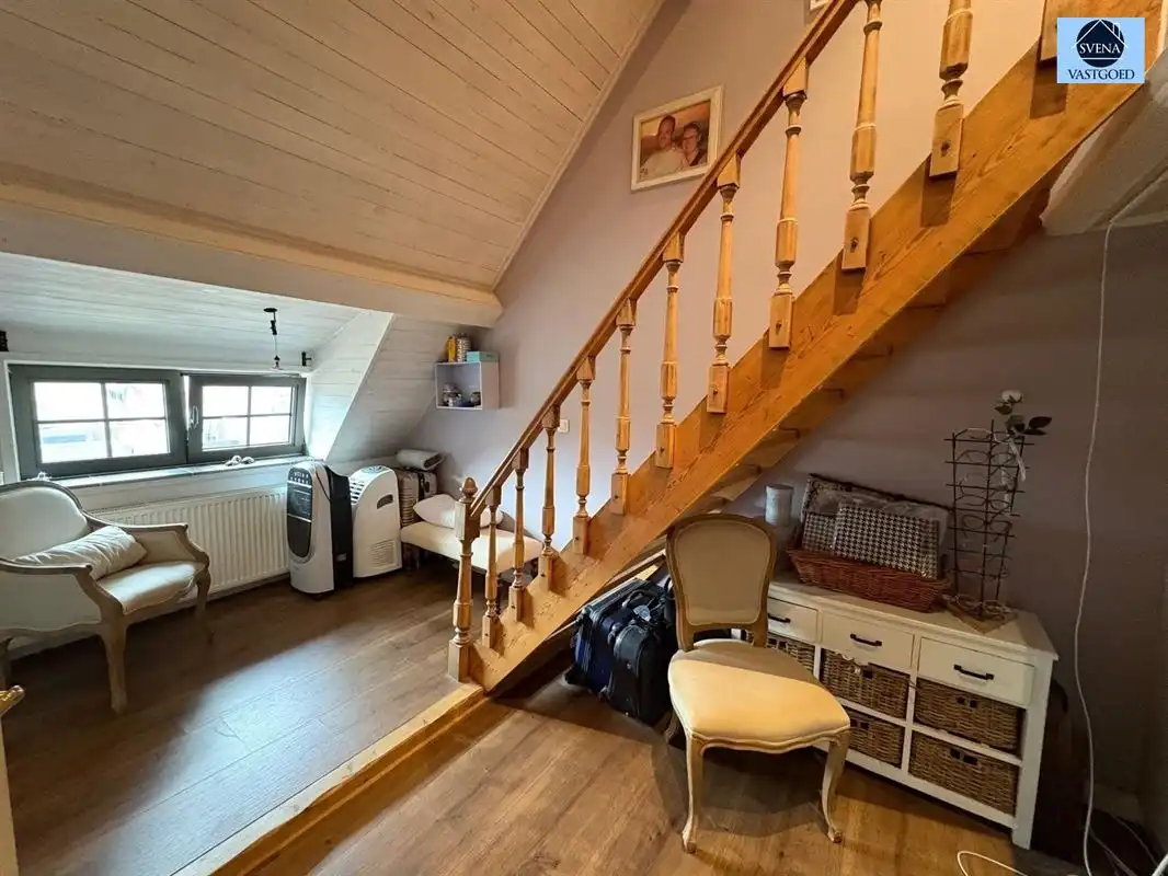KARAKTERVOLLE WONING MET 5 SLAAPKAMERS foto 12