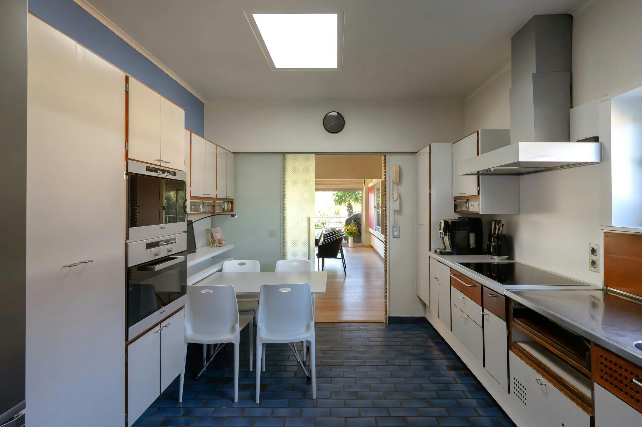 Exclusieve woning op 2.500 m² te koop in Diksmuide foto 5