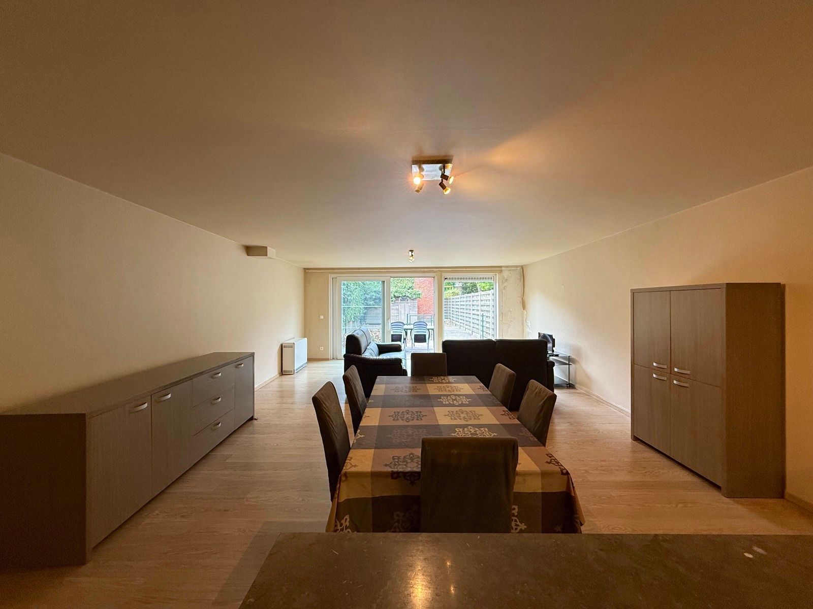 Gezellig appartement met twee slaapkamers en tuintje foto 10