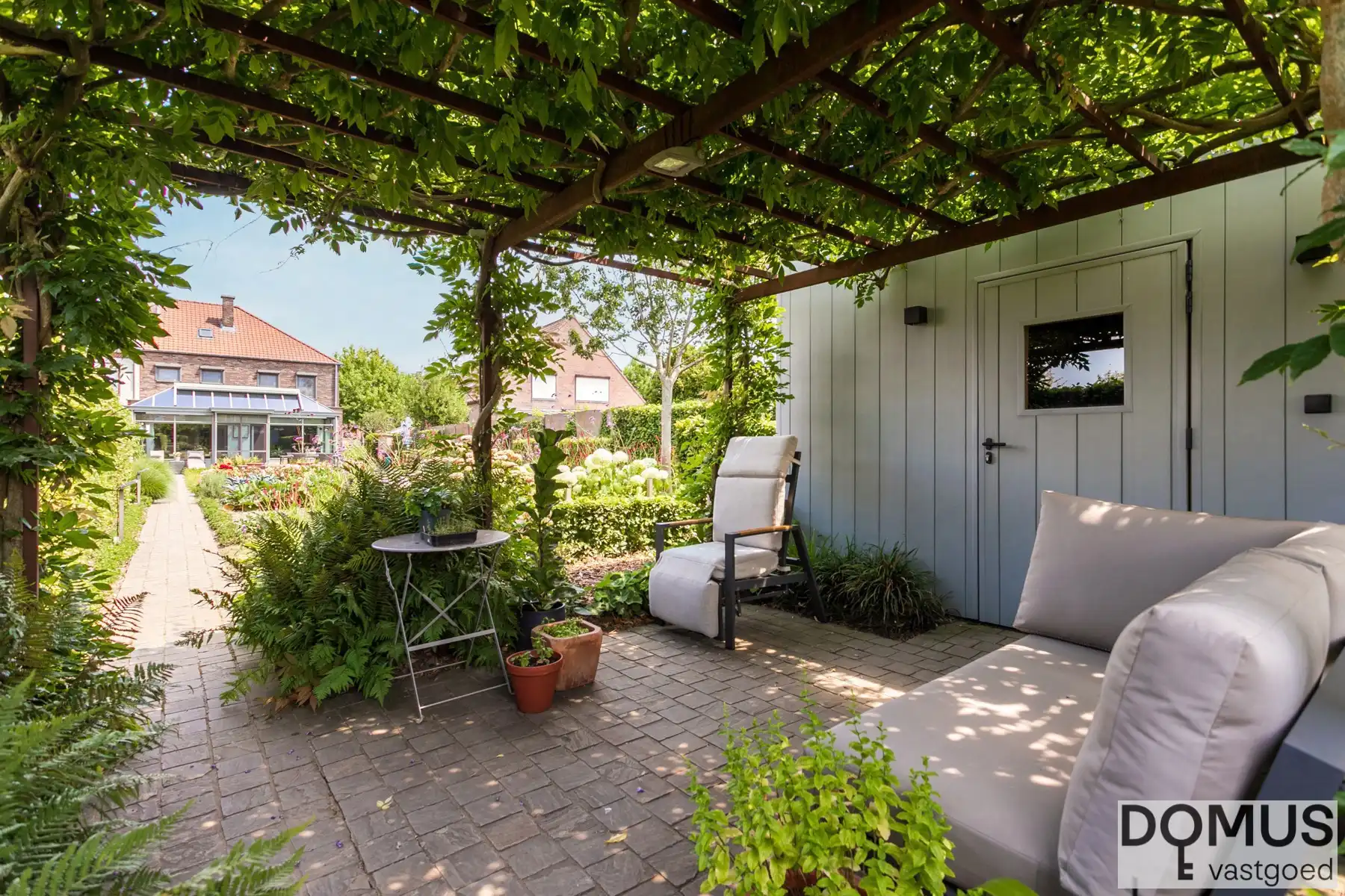 Instapklare 3-gevelwoning op topligging foto 22