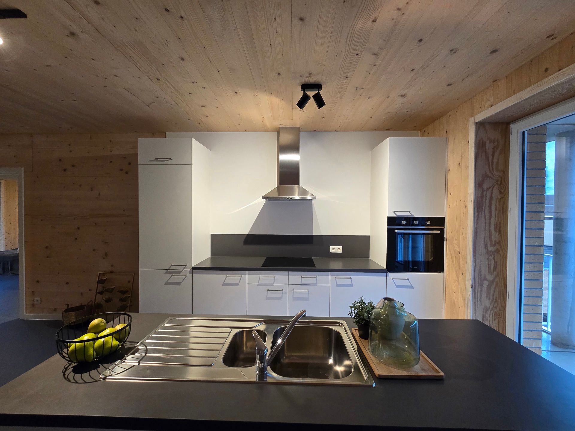 IDEAAL VOOR COHOUSING - nieuwe flat foto 6