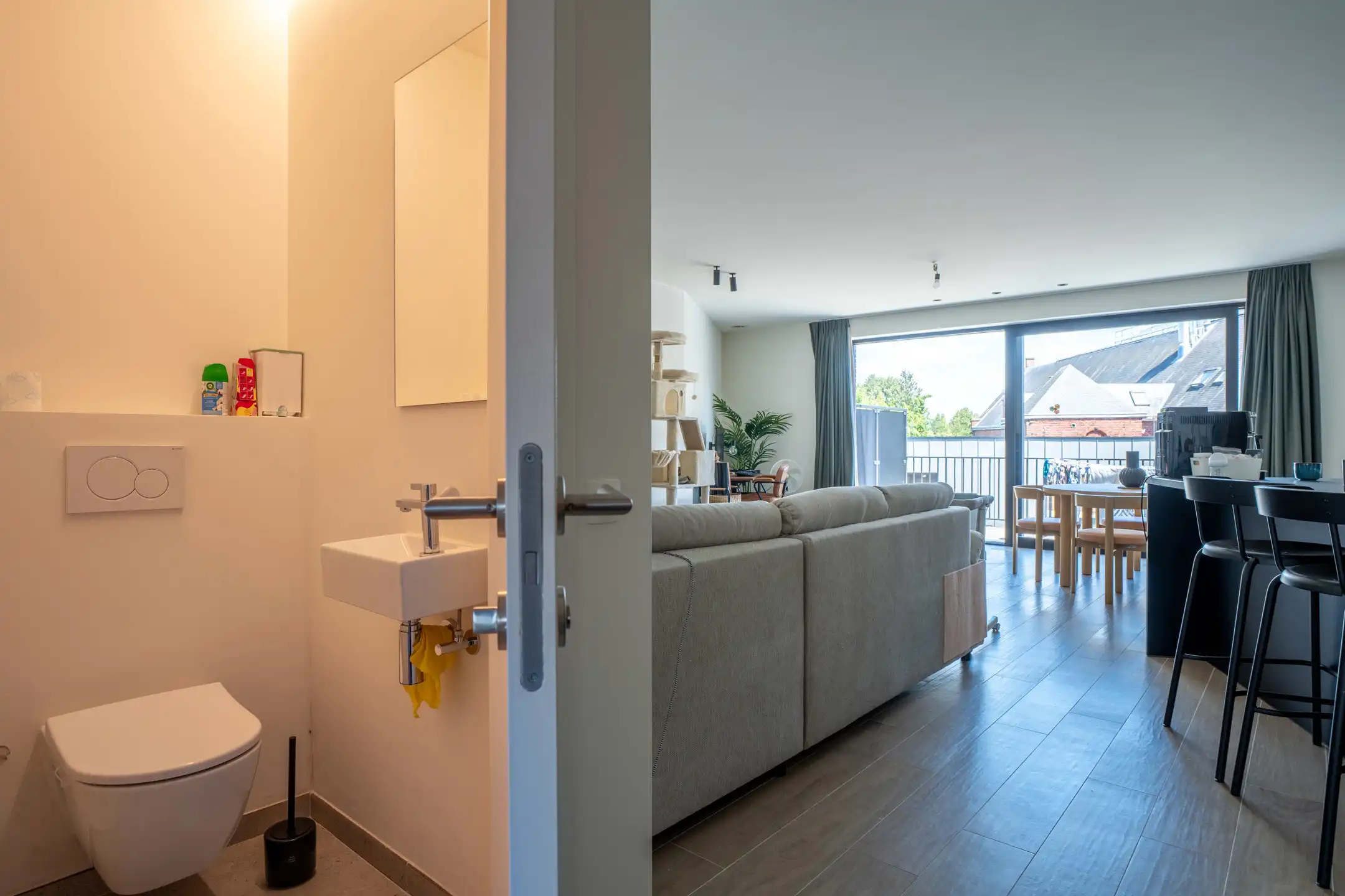 Knap en licht appartement op de 2e verd. met 2 terrassen foto 31