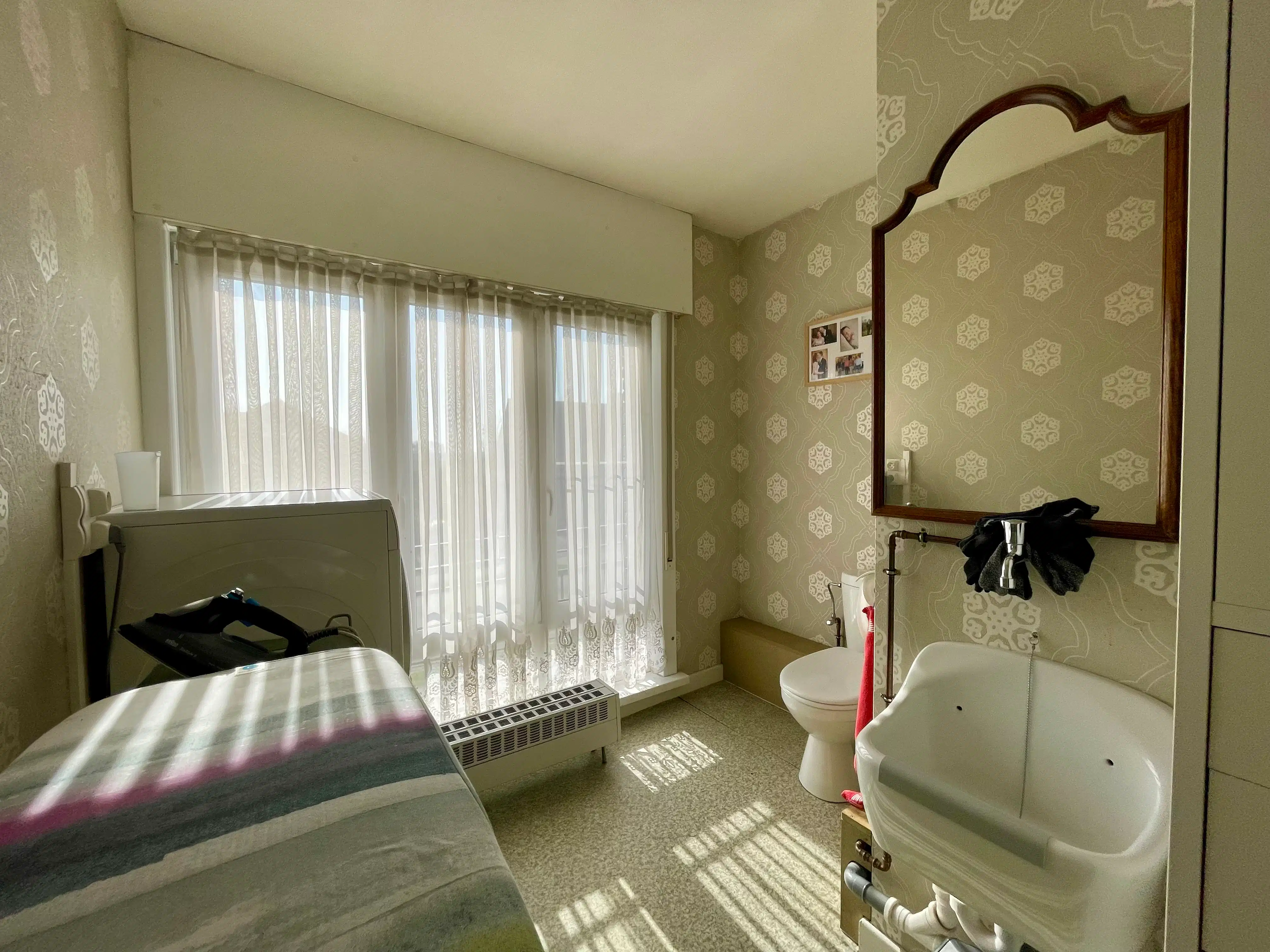 Ruime halfopen bebouwing met 3 slaapkamers, tuin en garage foto 14