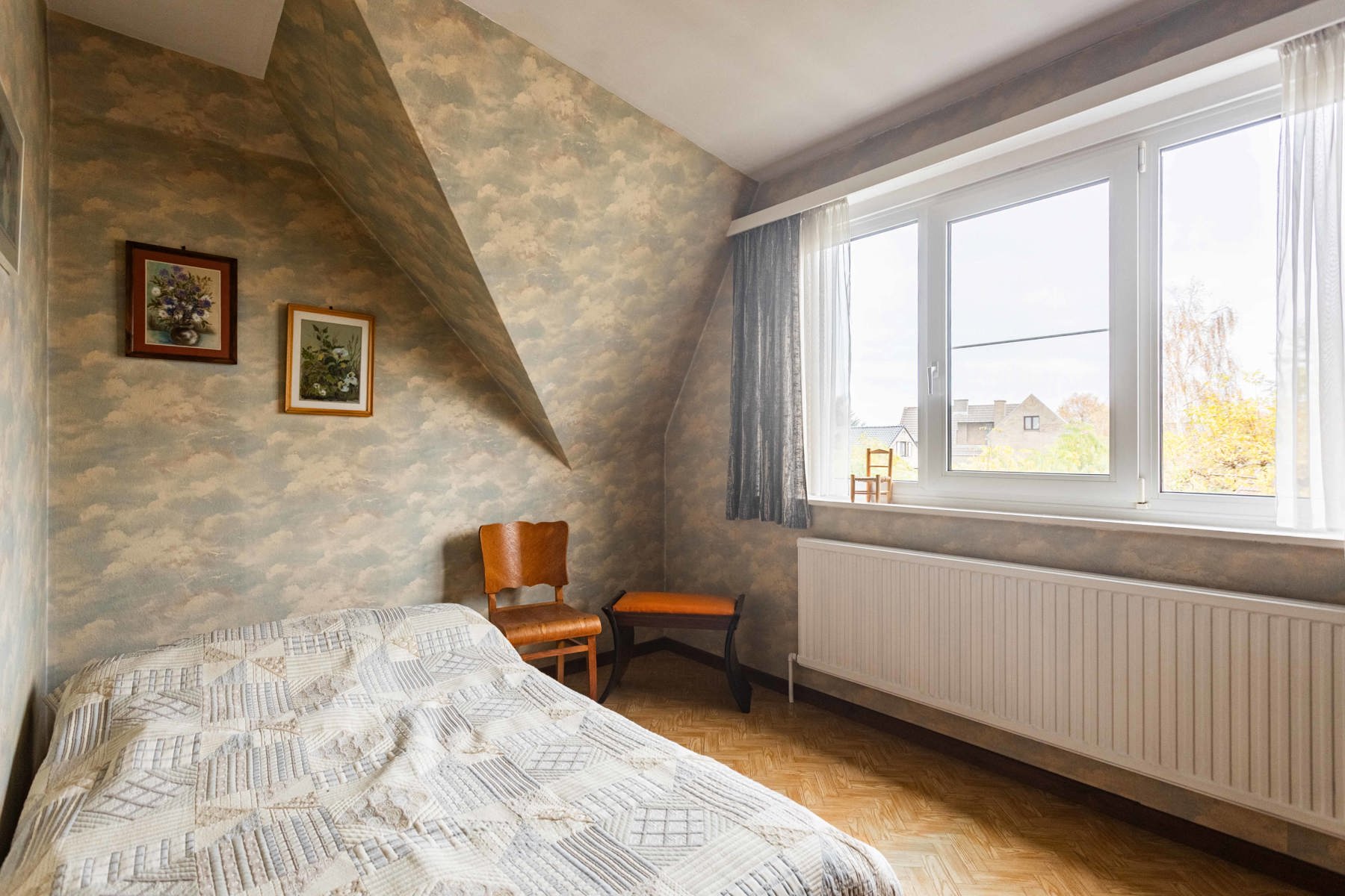 Leuke te renoveren retro villa foto 16