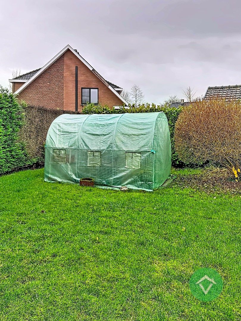 Woning met 4 slaapkamers en garage te Roeselare  foto 24