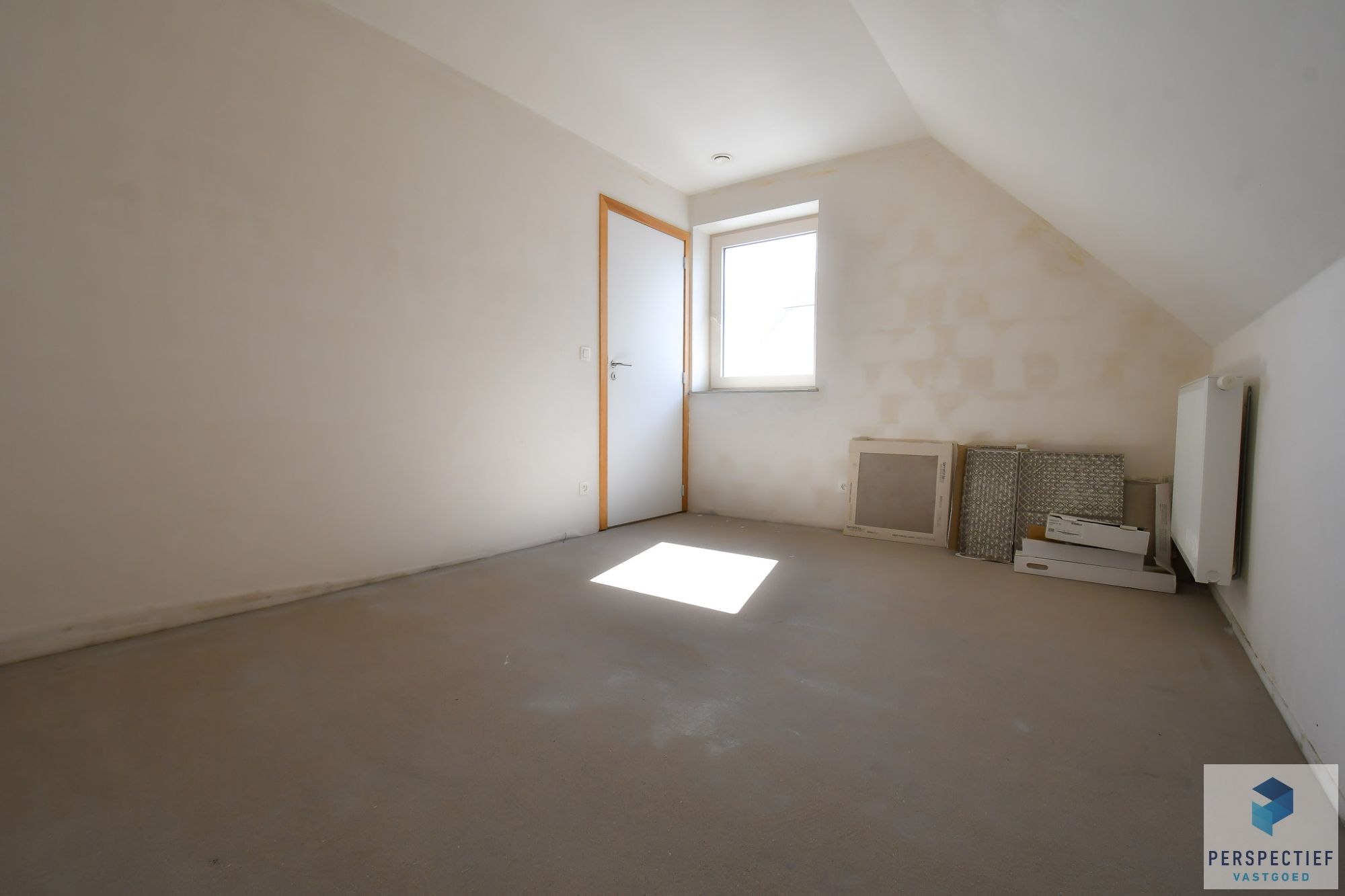 Recente woning (2015) met tuin, garage in een rustige omgeving te Sint-Joris foto 9
