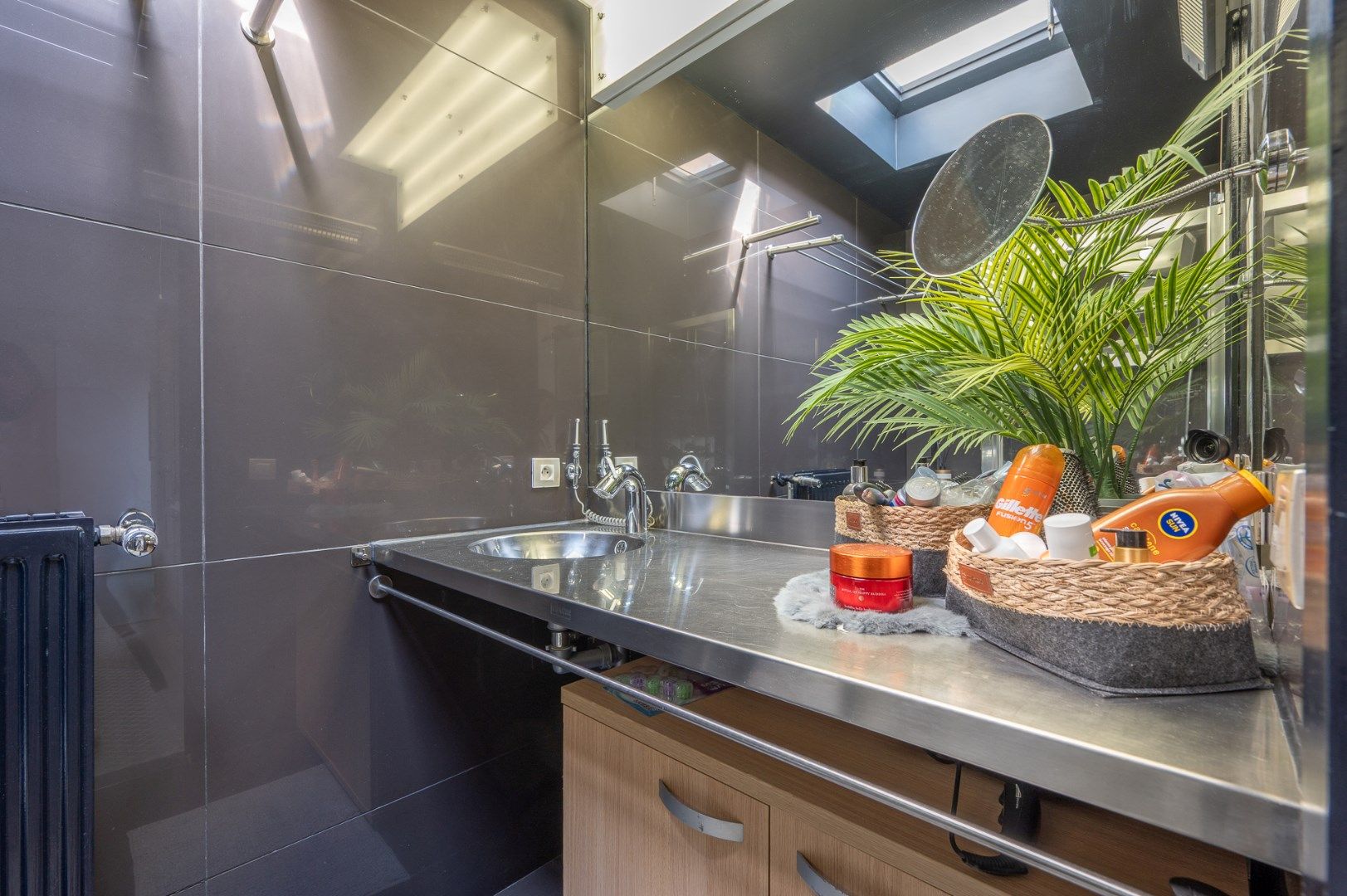 Instapklare studio met 2 uitzonderlijke zonneterrassen. foto 12