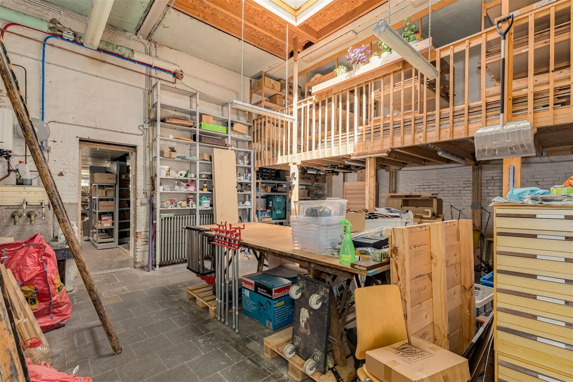 Uniek huis met winkel, atelier of bureel  foto 27