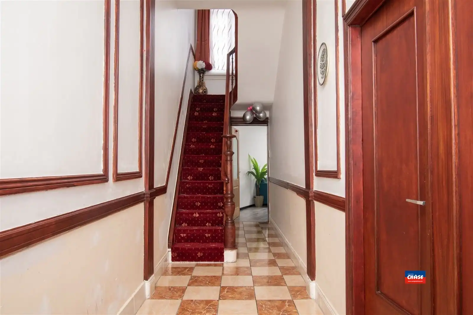 Woning met 4 tot 5 slaapkamers en tuin foto 9