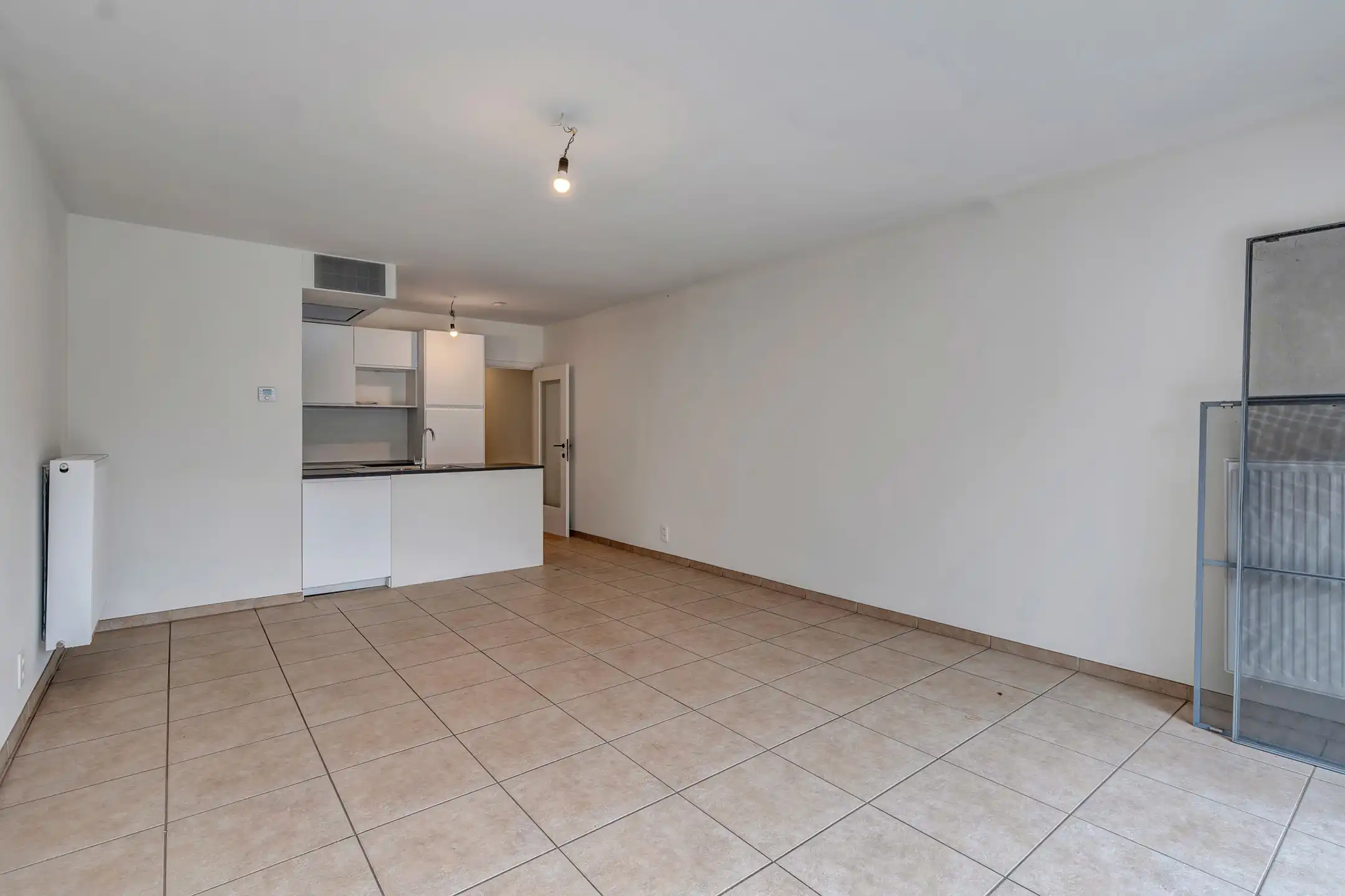 Instapklaar gelijkvloers appartement met tuin nabij centrum Deinze foto 4