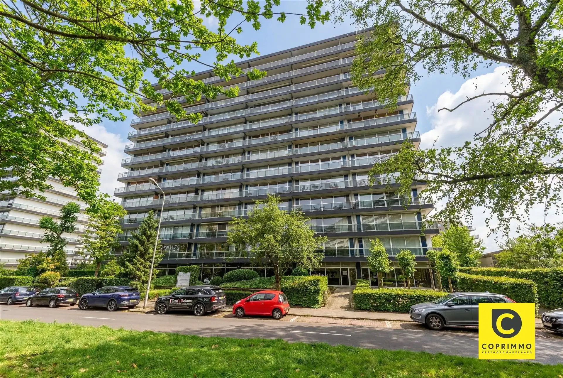 Handelsruimte op centrale locatie foto 11