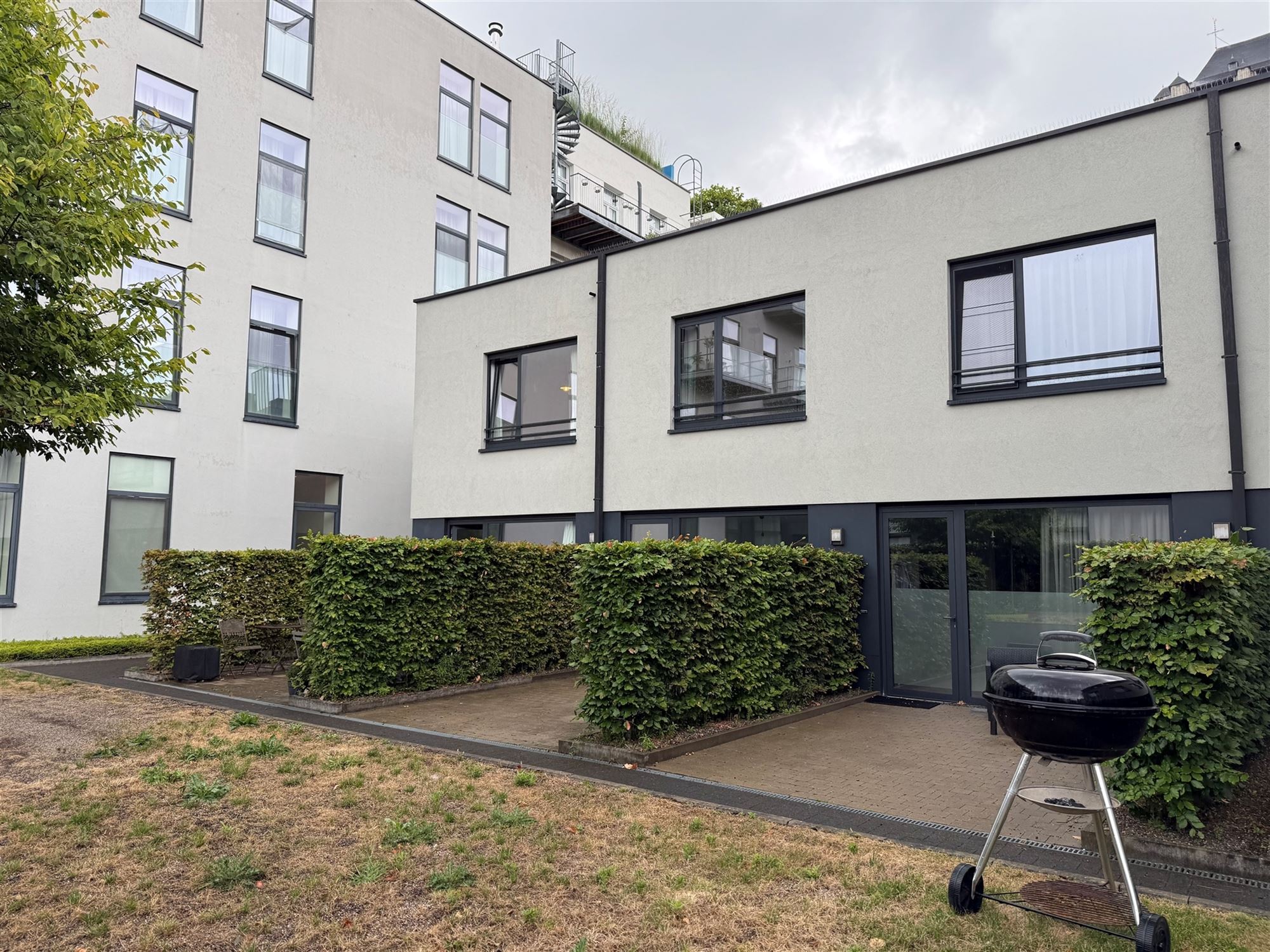 Ruim duplex app + parking foto 2