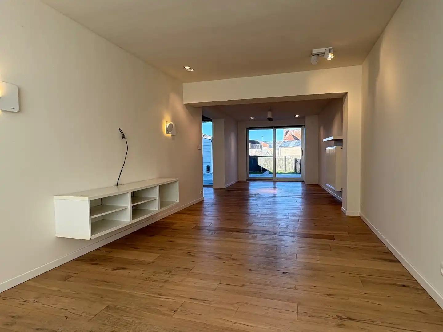 Hedendaagse woning met tuin en 1 slaapkamer te Heule. foto 6