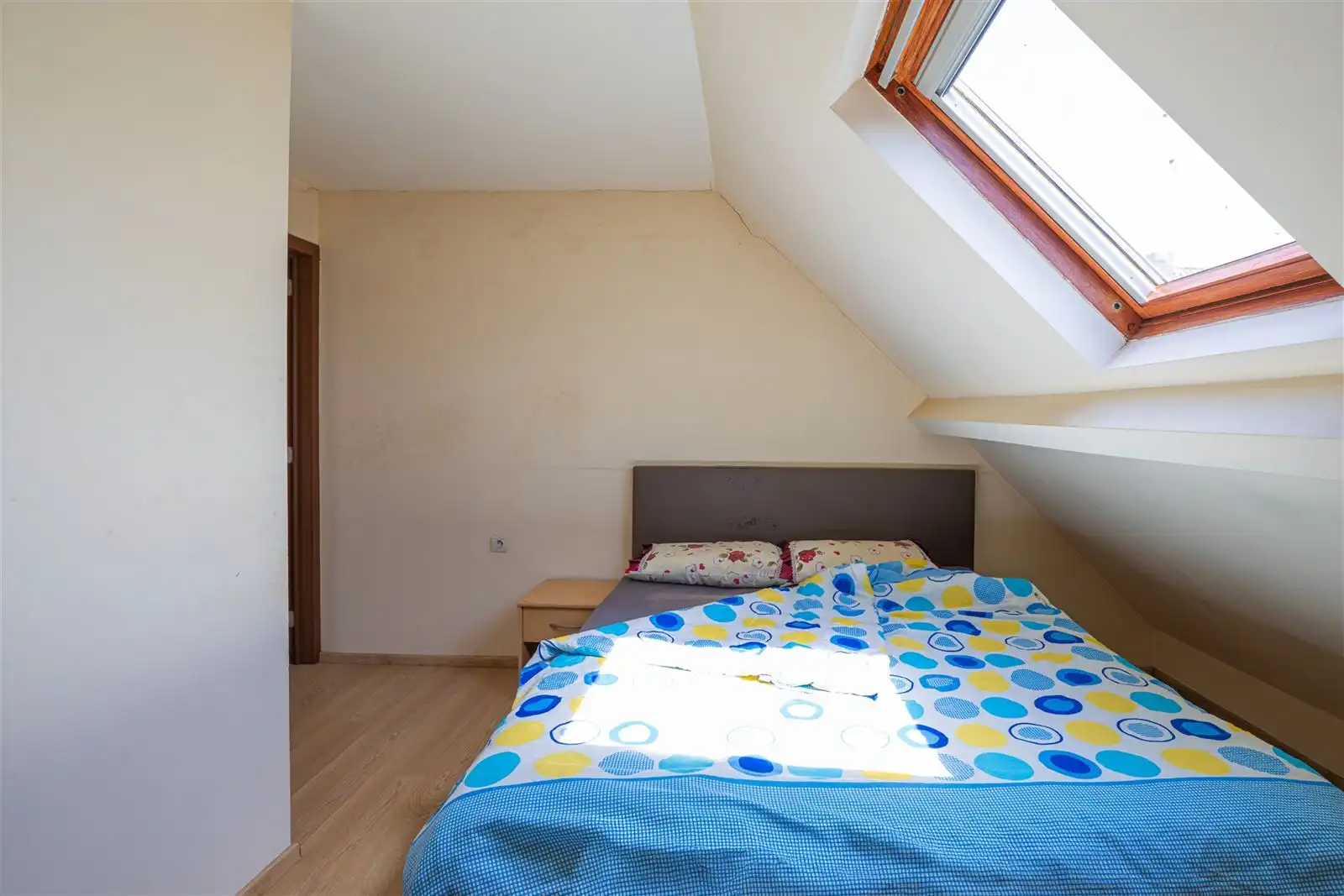Te renoveren woning met 4 slaapkamers en buitenruimte Gent. foto 11