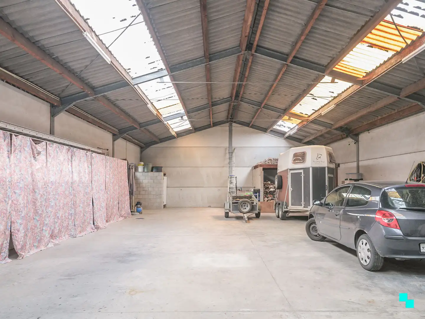 Charmante woning met magazijn te Balegem foto 21