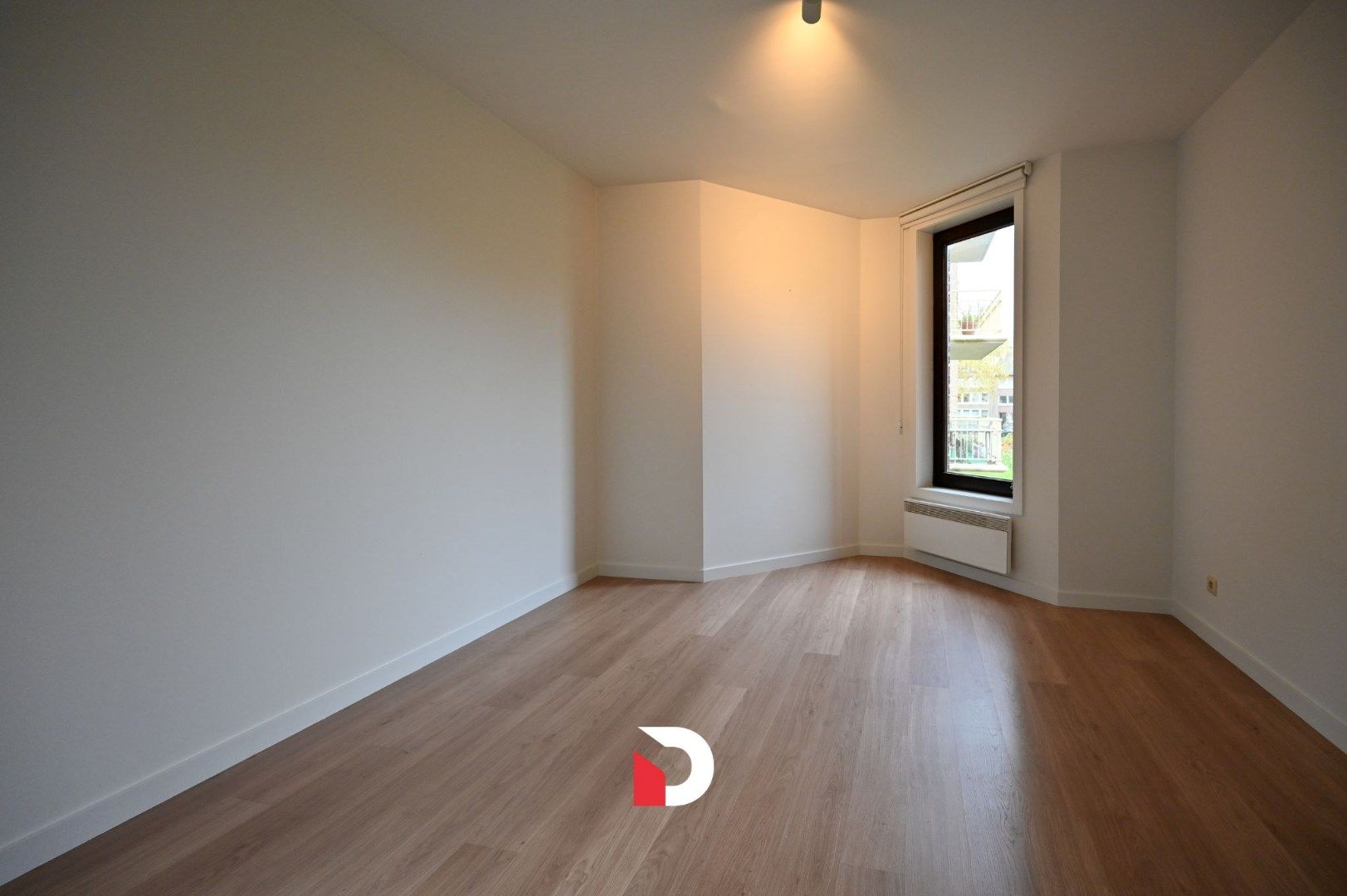 Gezellig 2 slaapkamer appartement nabij Kristus-Koning foto 12