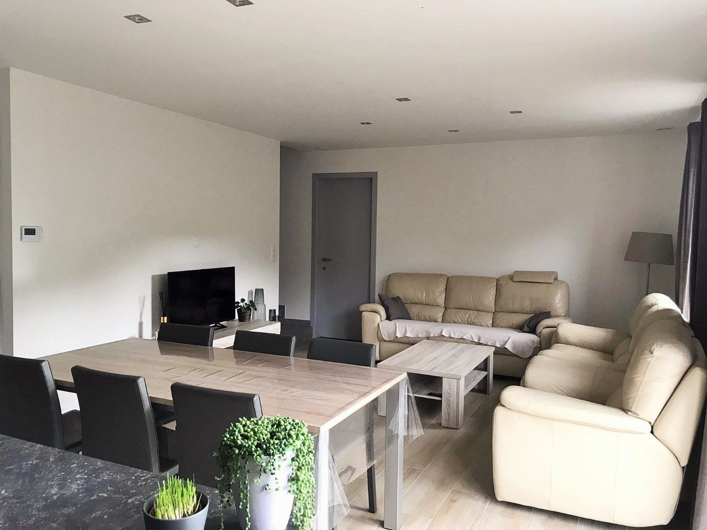 Prachtige woning met 3 slaapkamers en carport te Voeren foto 4