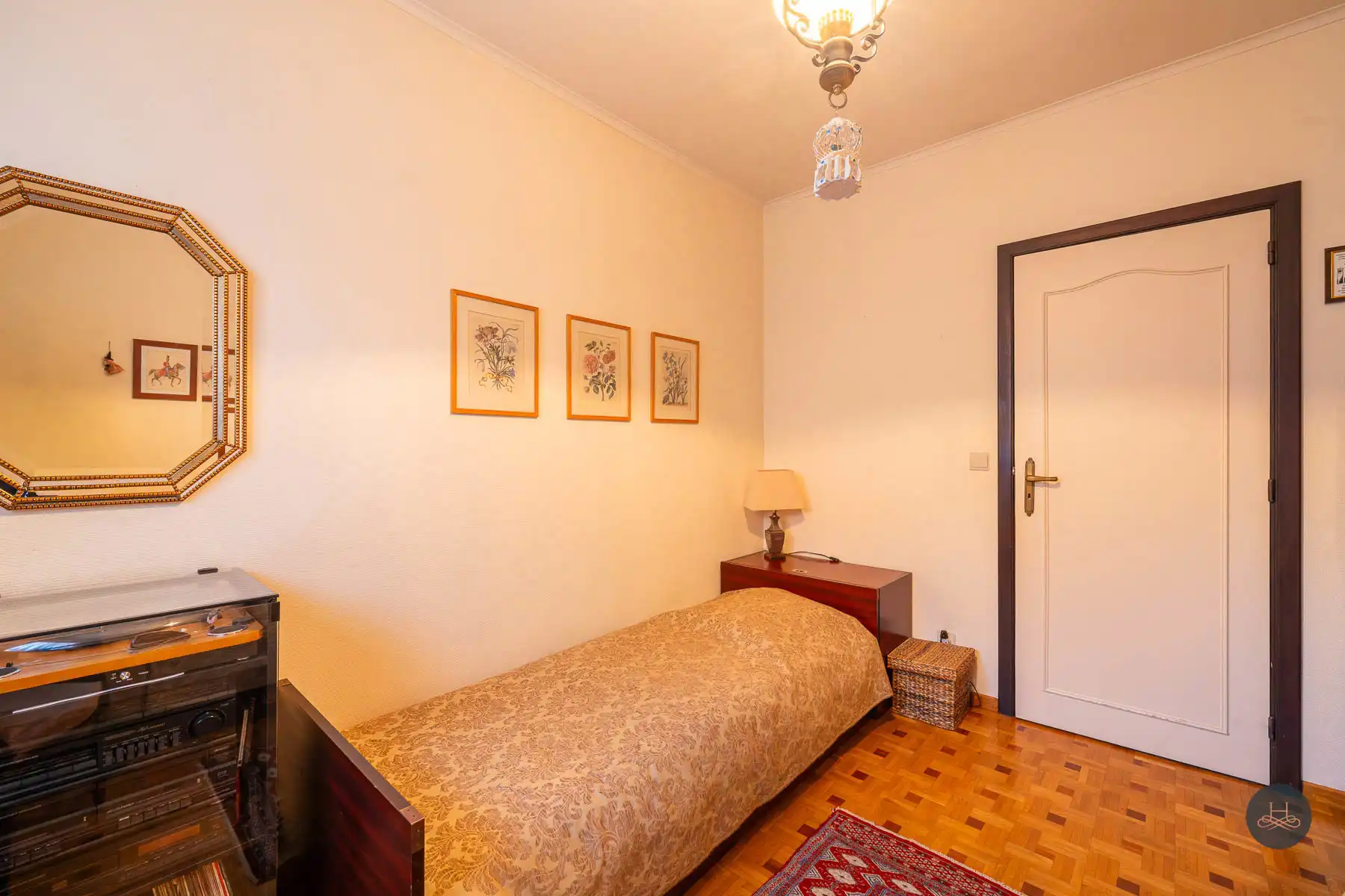 Gelijkvloerse woning met renovatiepotentieel foto 11