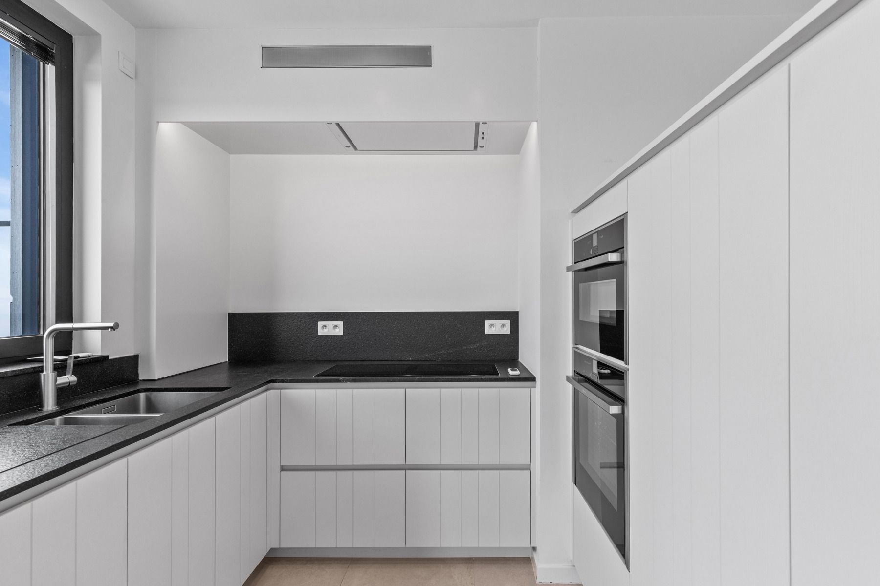 Luxe penthouse met XXL terrassen in centrum Deinze foto 13
