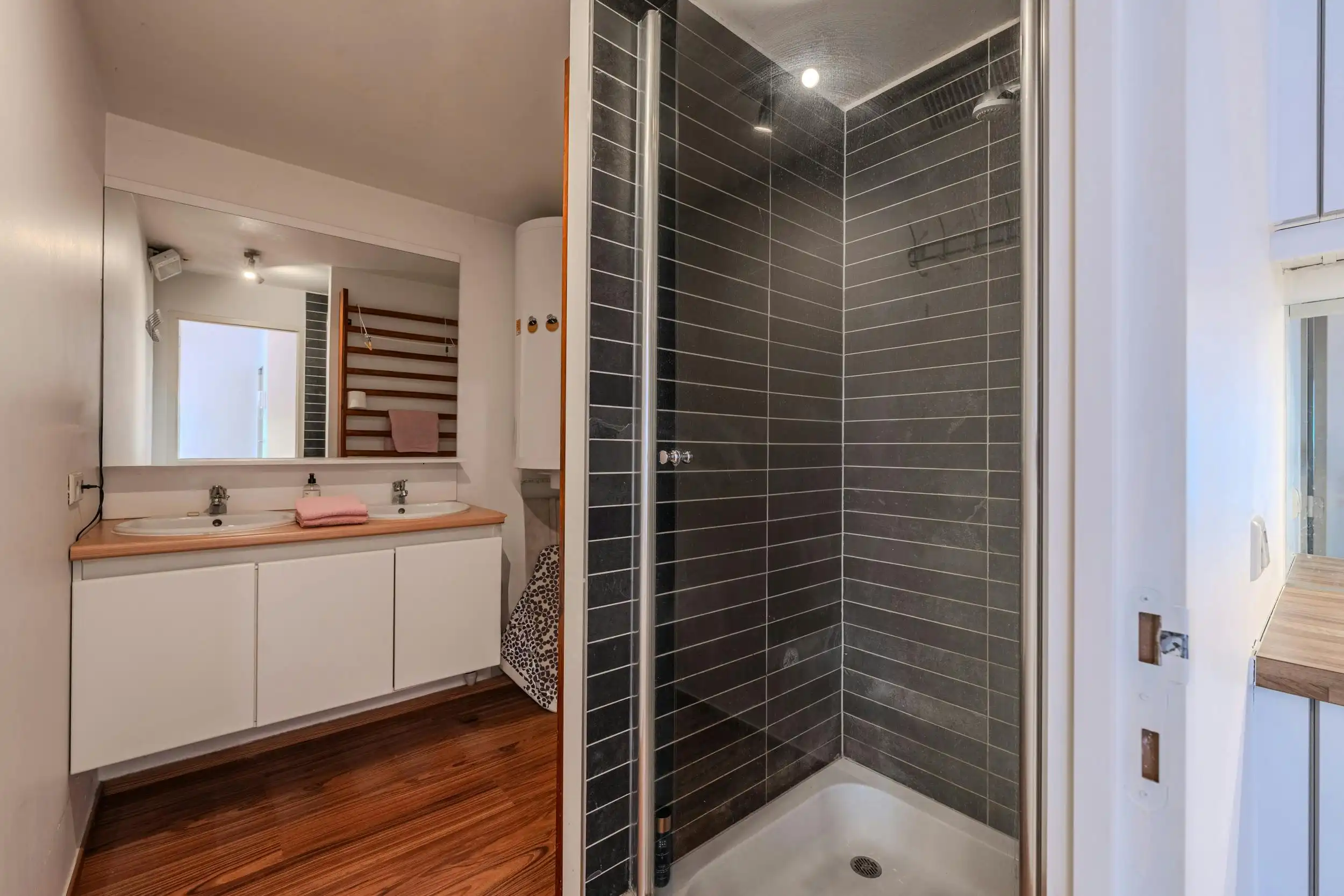 Instapklaar gelijkvloersappartement met één slaapkamer. foto 9