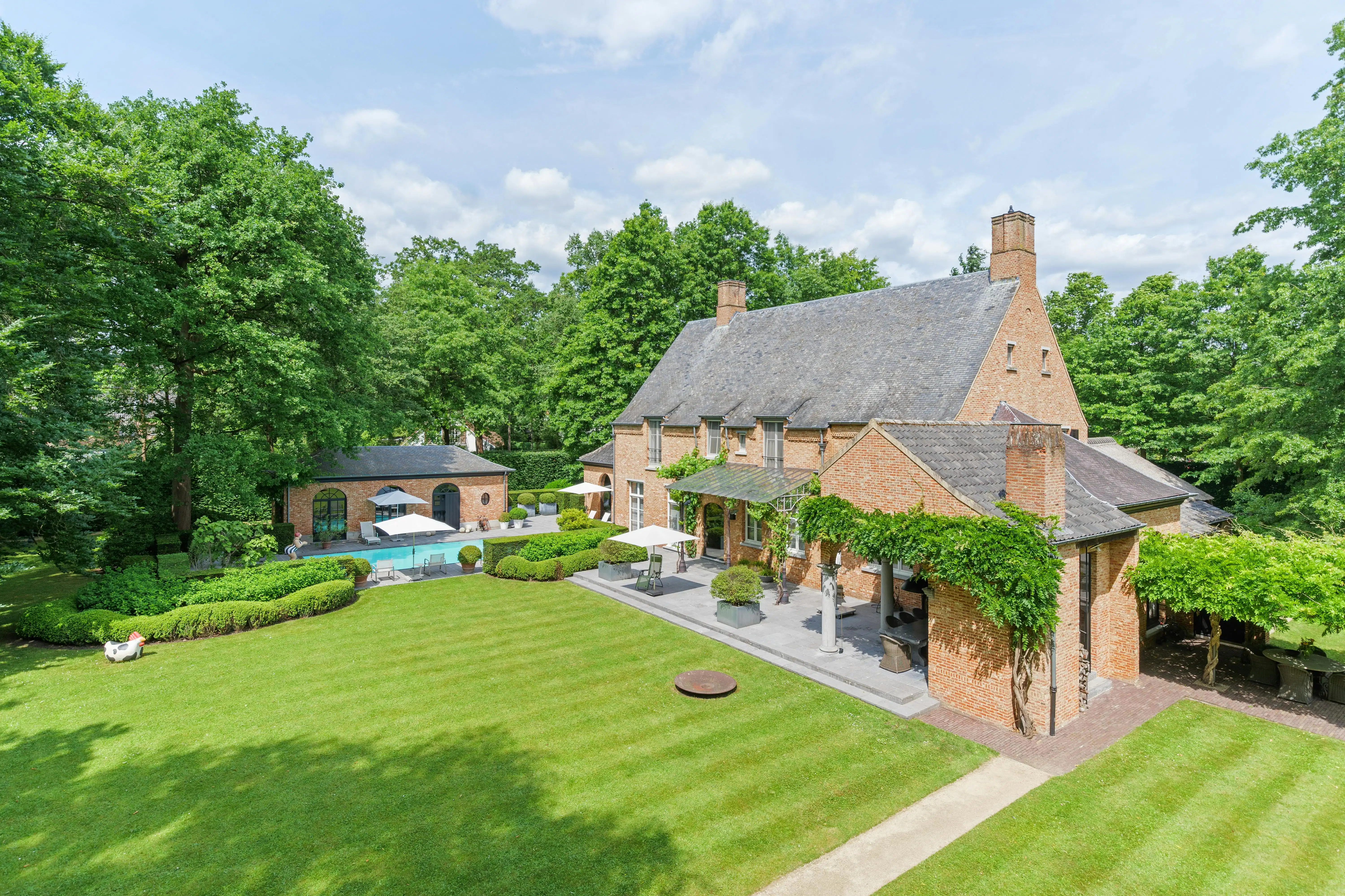 Riante Villa te Schilde met twee extra villagronden ov. foto 3