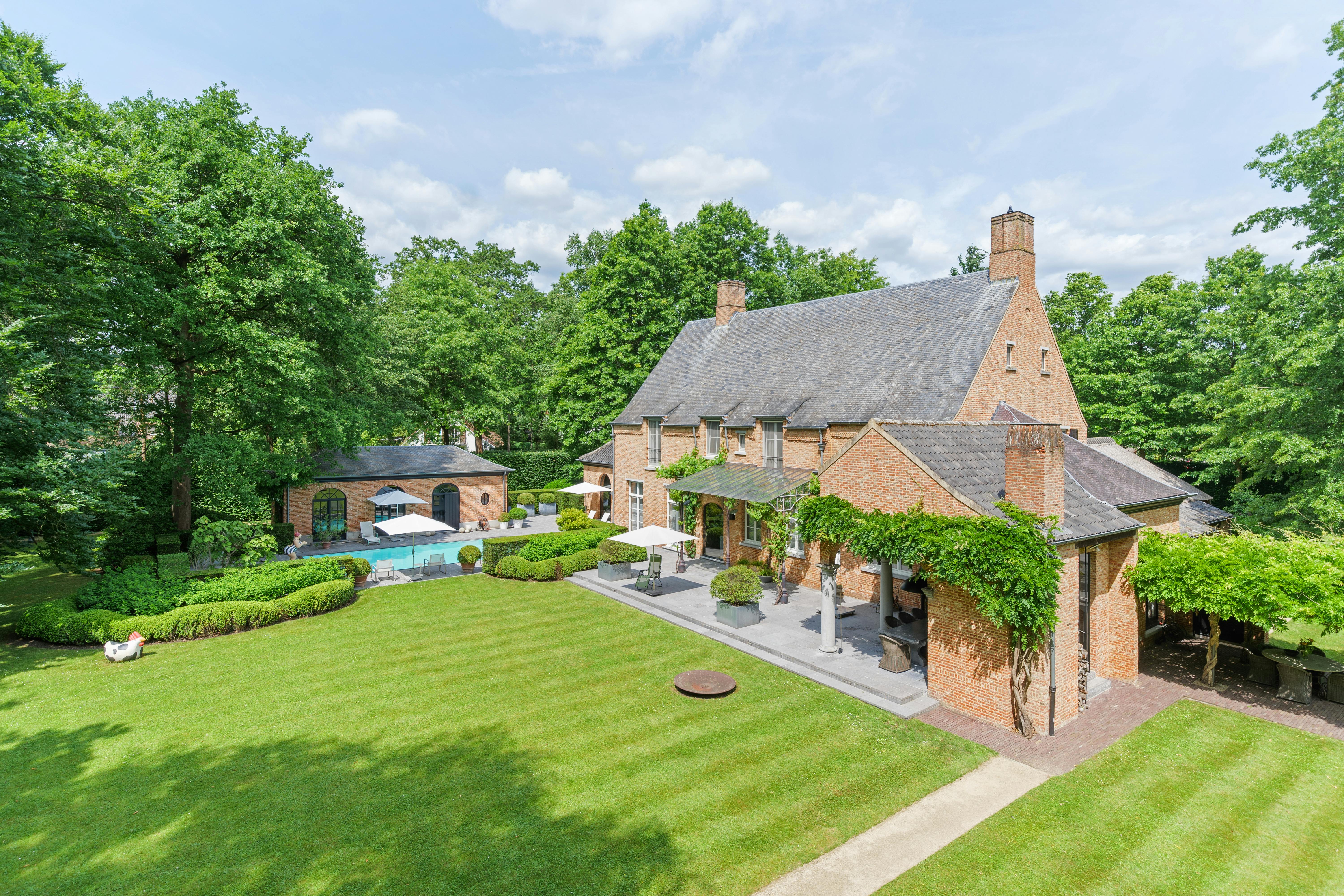 Riante Villa te Schilde met twee extra villagronden ov. foto 3