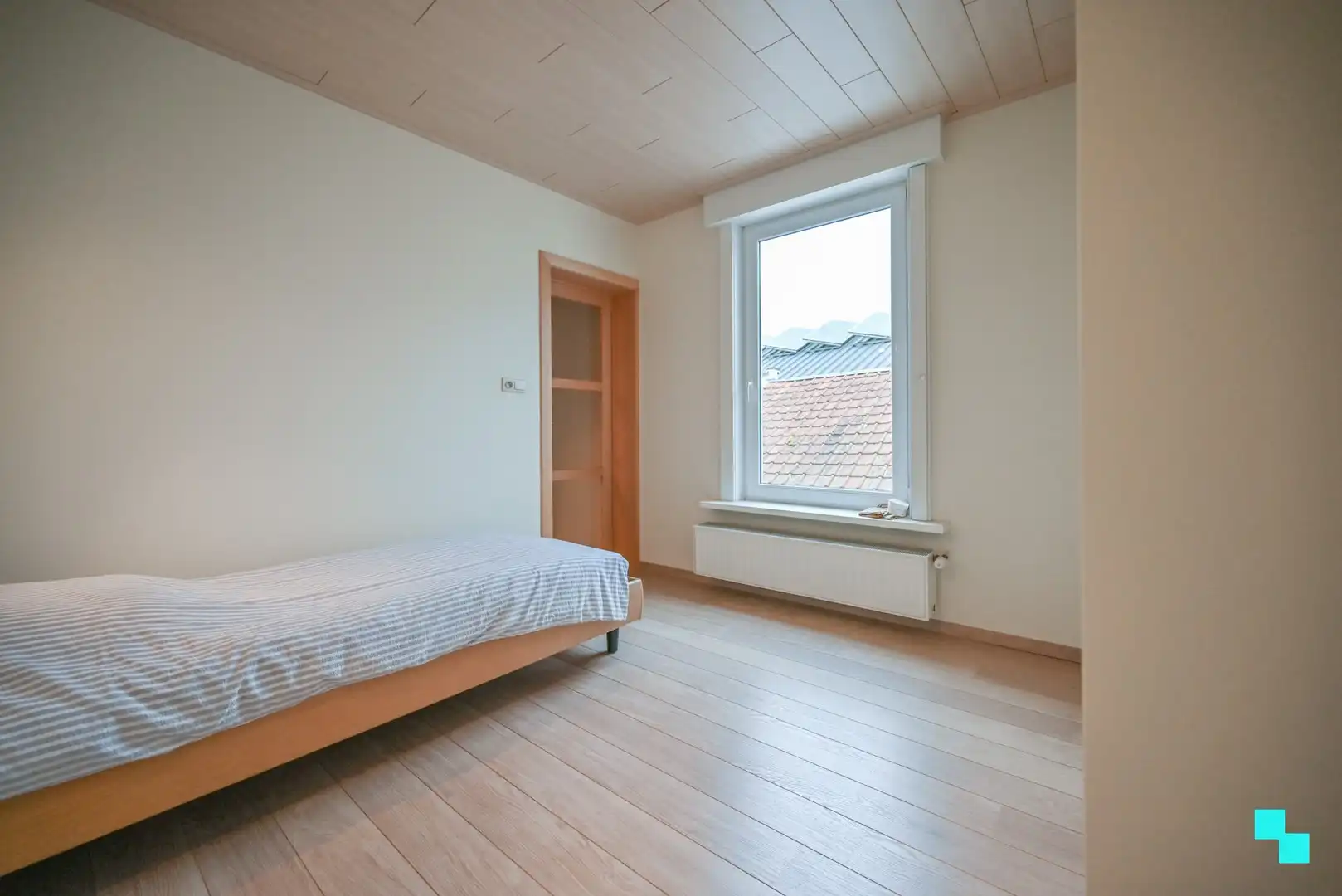 Ruime handelswoning op ideale zichtlocatie foto 19