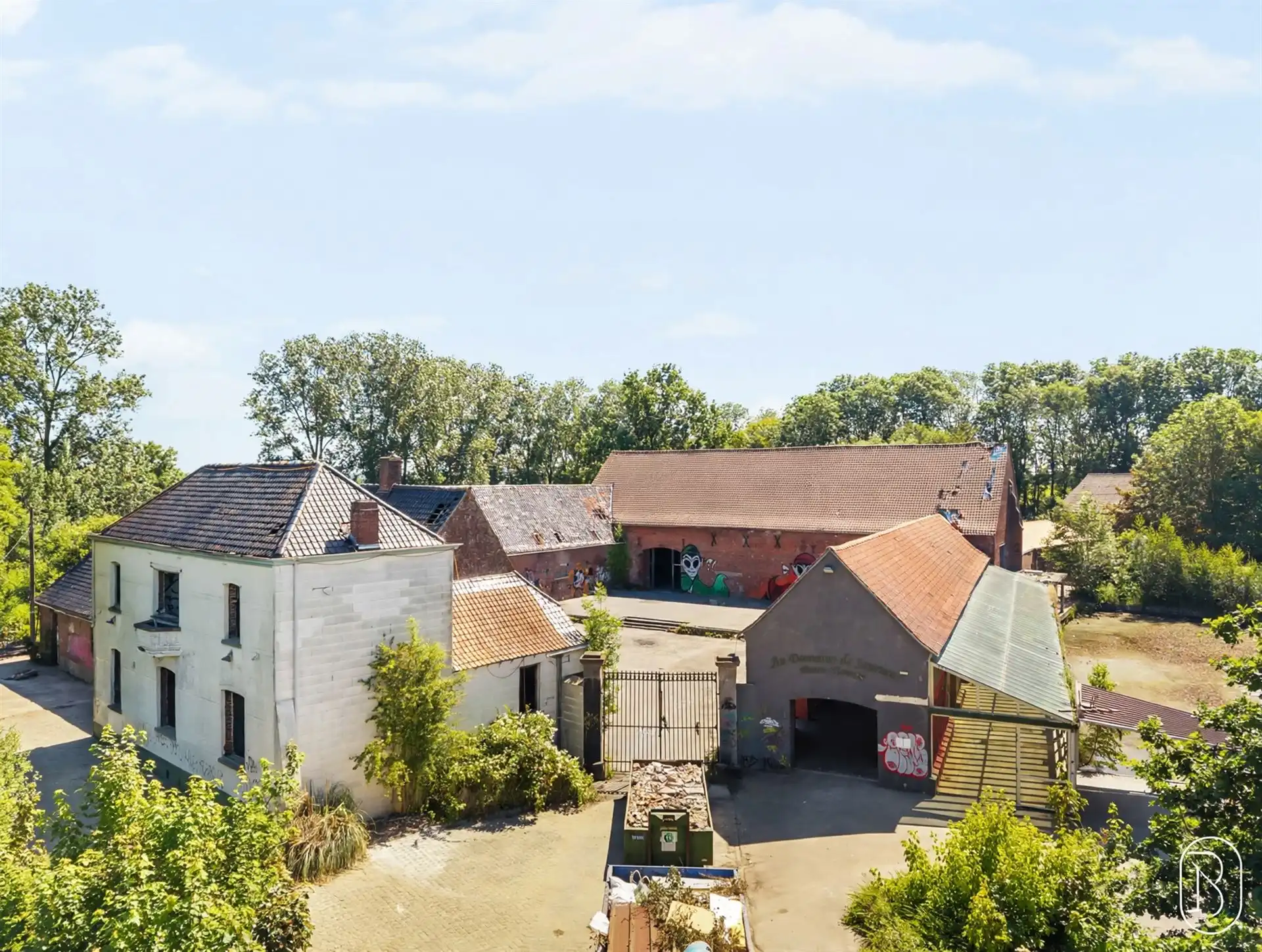 Prachtige vierkantshoeve met uitbatingspotentieel! foto 3