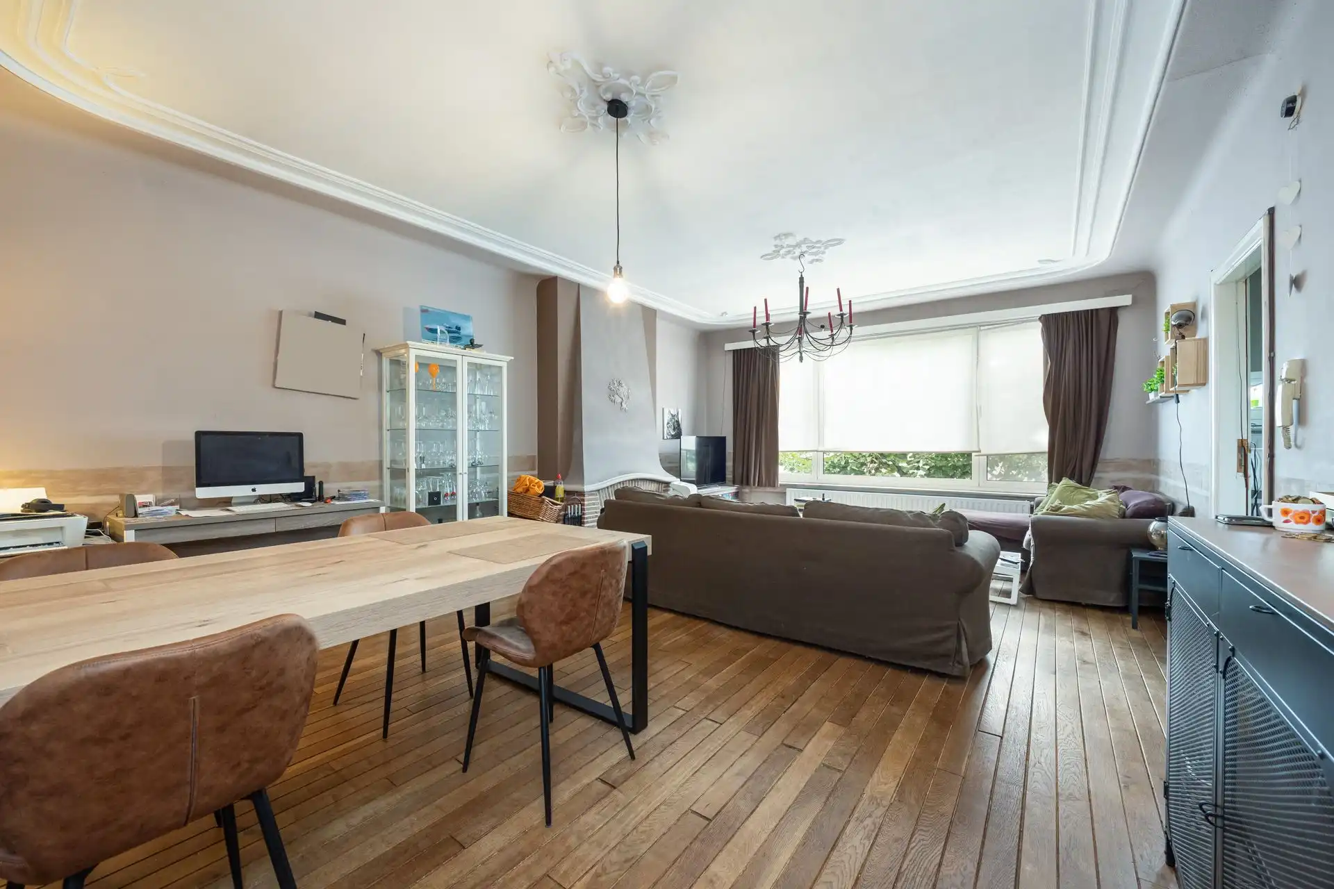 Handelshuis met duplexappartement te koop in hartje Wilrijk foto 11