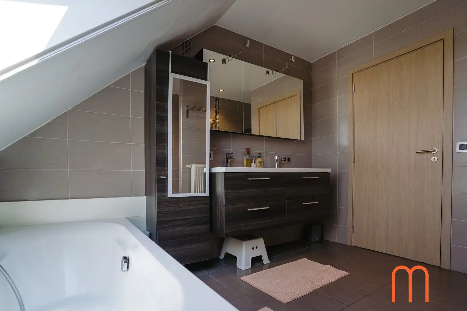 Instapklare halfopen bebouwing te koop in Zevekote (Gistel) – Energiezuinig wonen met landelijk uitzicht foto 13