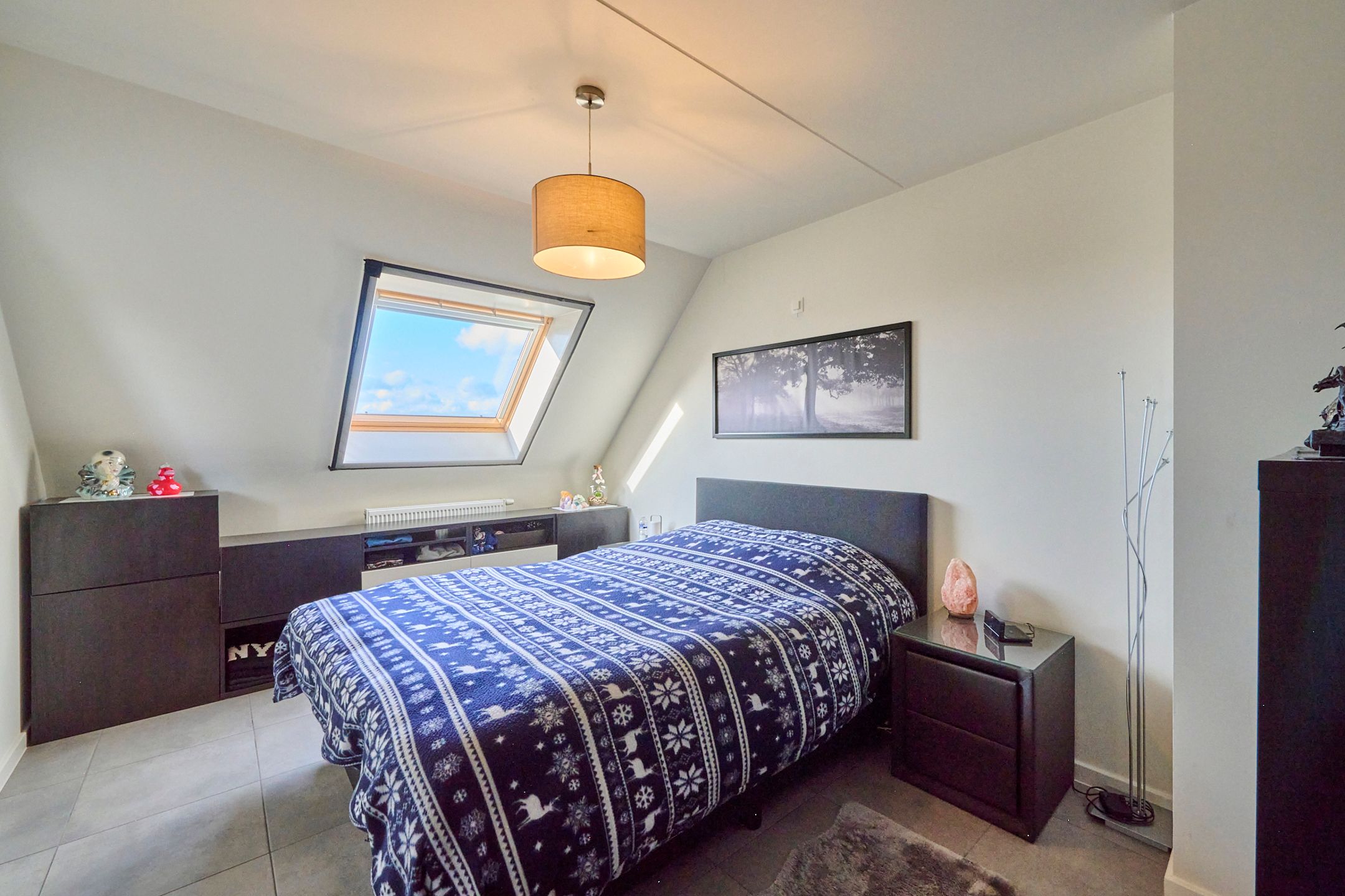 Recent en ruim duplex appartement + 2 terrassen + 2 parkings foto 9