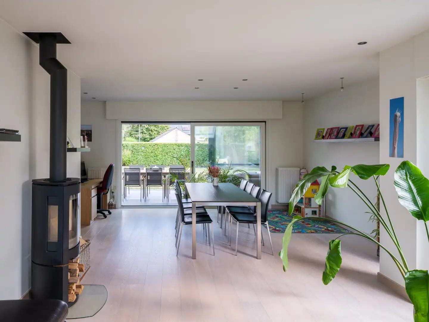 Instapklare villa met 4 slaapkamers en zonnige tuin in Drongen foto 3