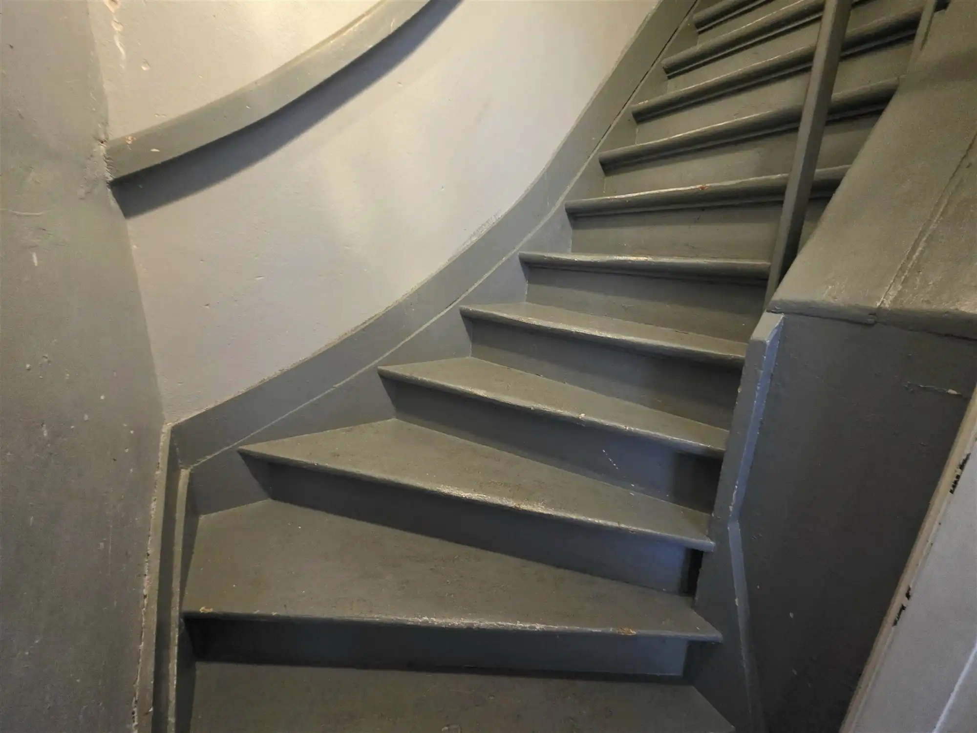 Gezinswoning met 4 slaapkamers en zonnige tuin foto 13