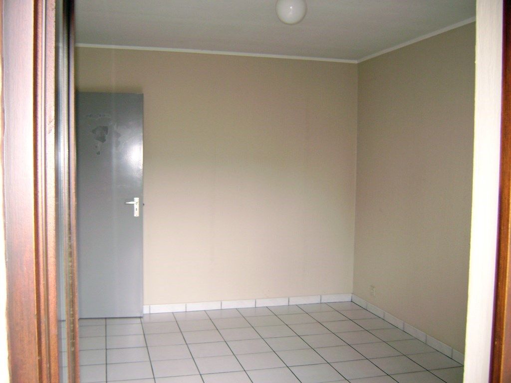 Energiezuinig appartement met 2 slpk, balkon, kelderberging en parking. foto 9