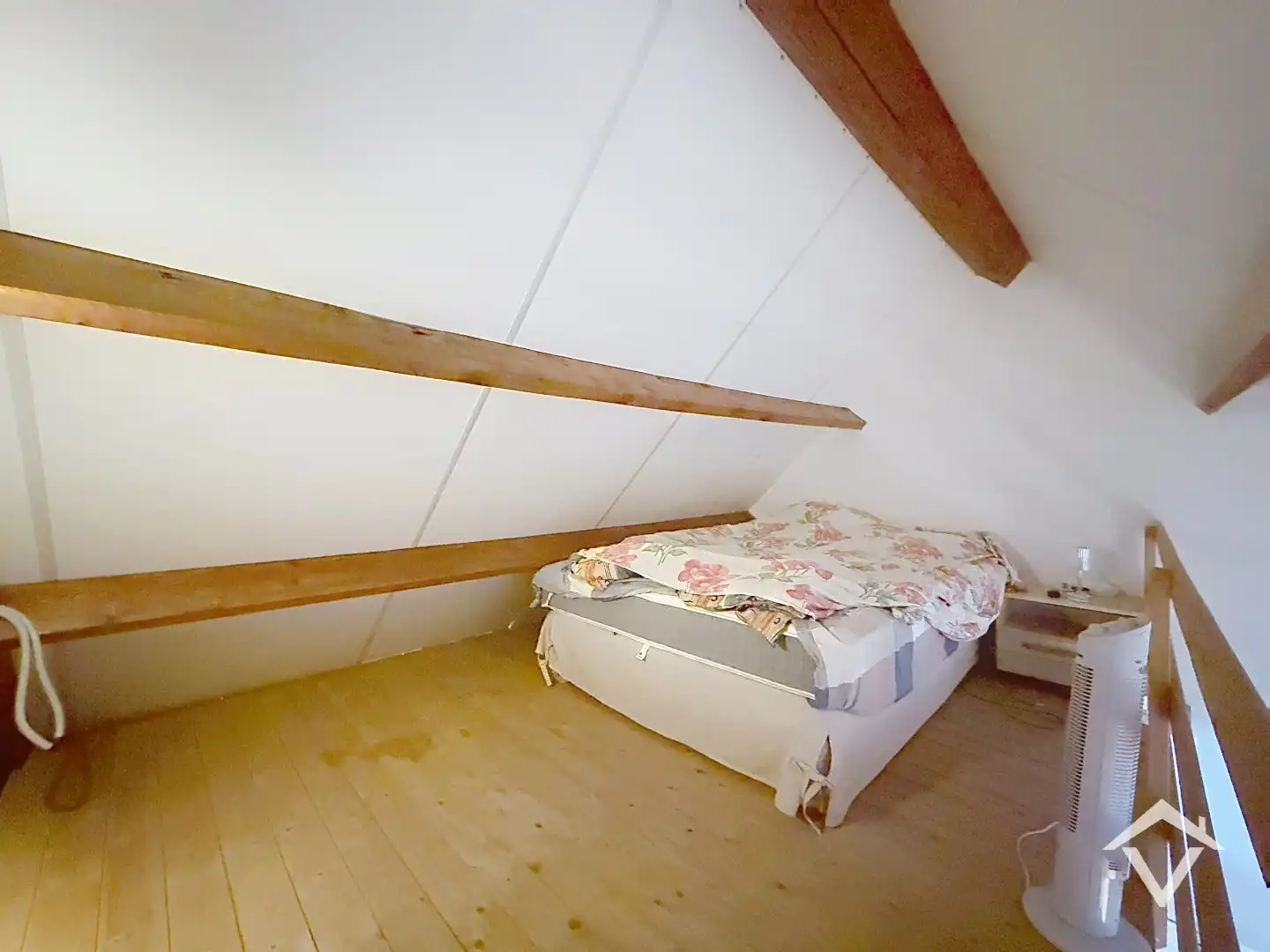 Ruime studio met aparte badkamer te Roeselare foto 9