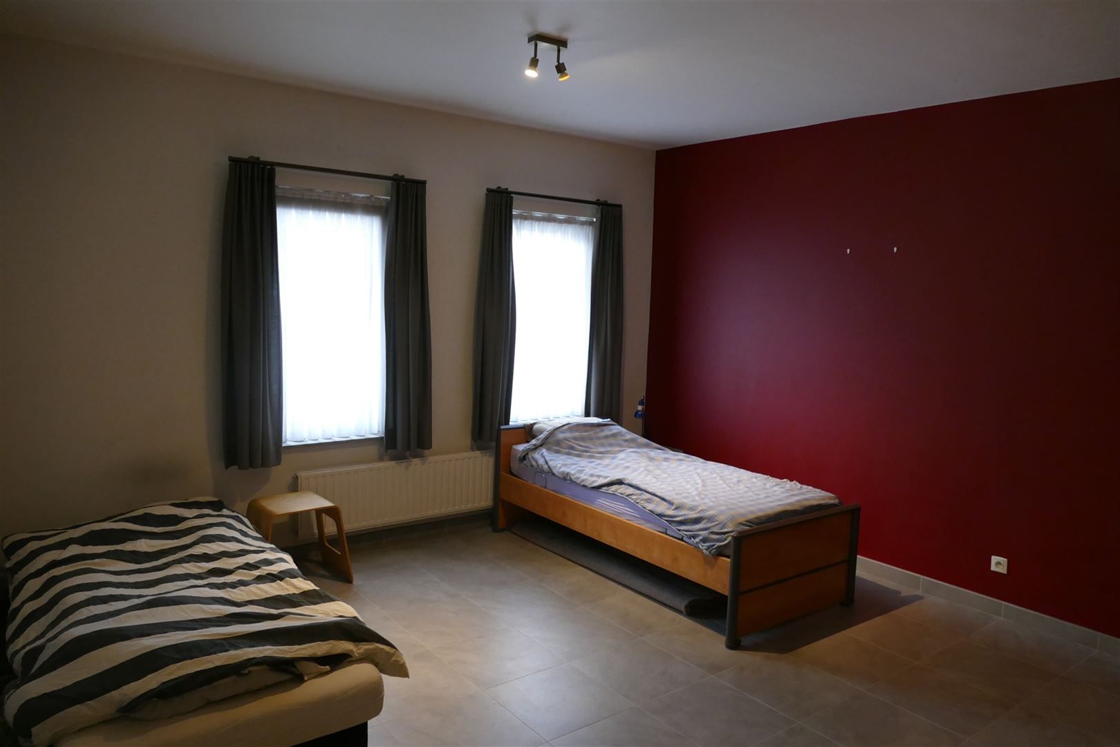 Modern gelijkvloersappartement + tuin & garage op toplocatie foto 12